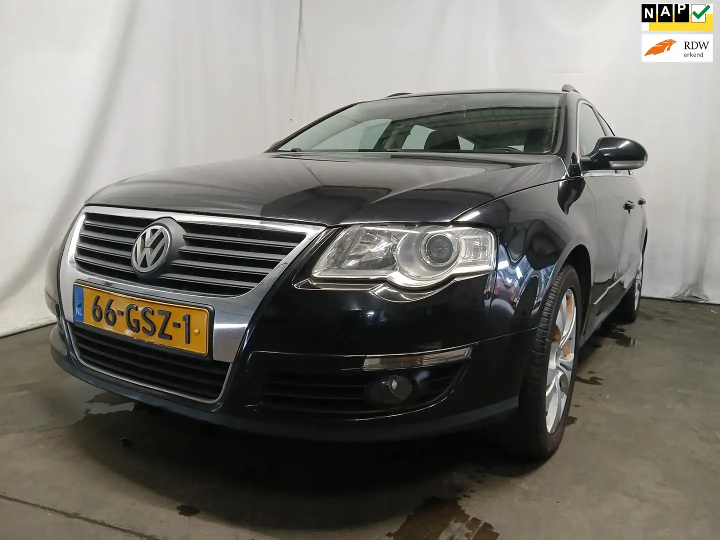 Volkswagen Passat Variant 1.4 TSI Comfortline - Clima - Motormanagement Bran Negro - 1