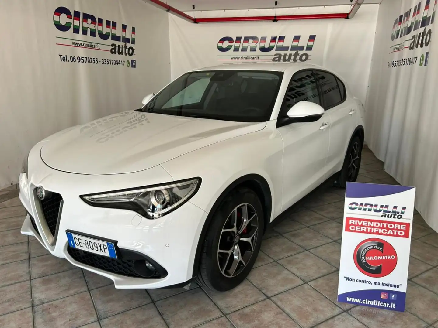 Alfa Romeo Stelvio N1 2.2 Turbodiesel 160 CV AT8 RWD Rosso Edizione Bianco - 1