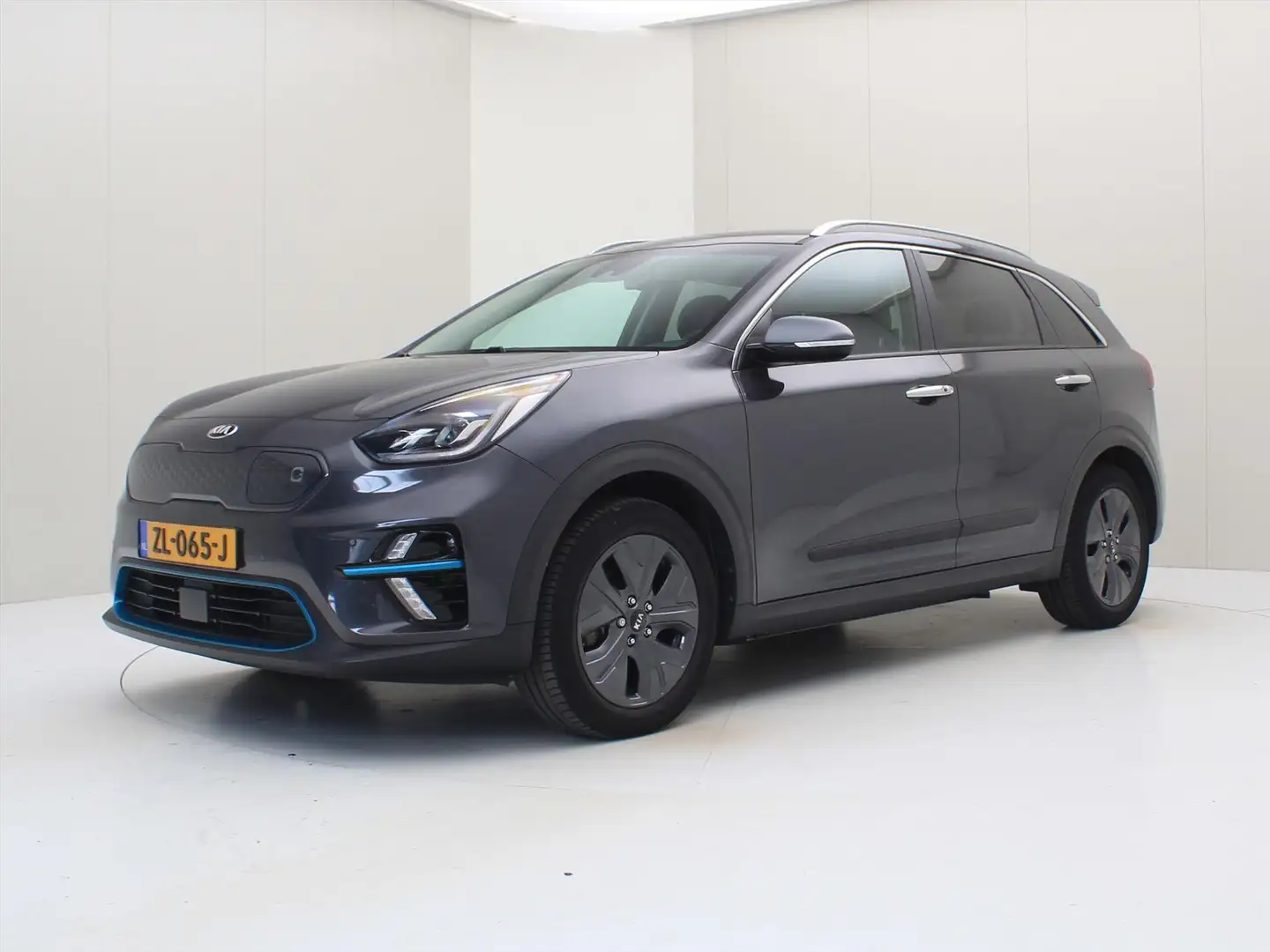 Kia e-Niro Elektrisch 204pk Automaat 64kWh 150kW 1FASE [CARPL Grijs - 1