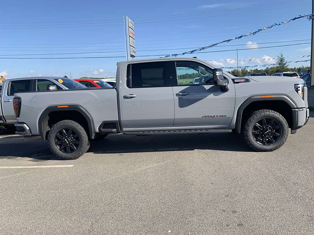 2025 GMC Sierra 2500HD