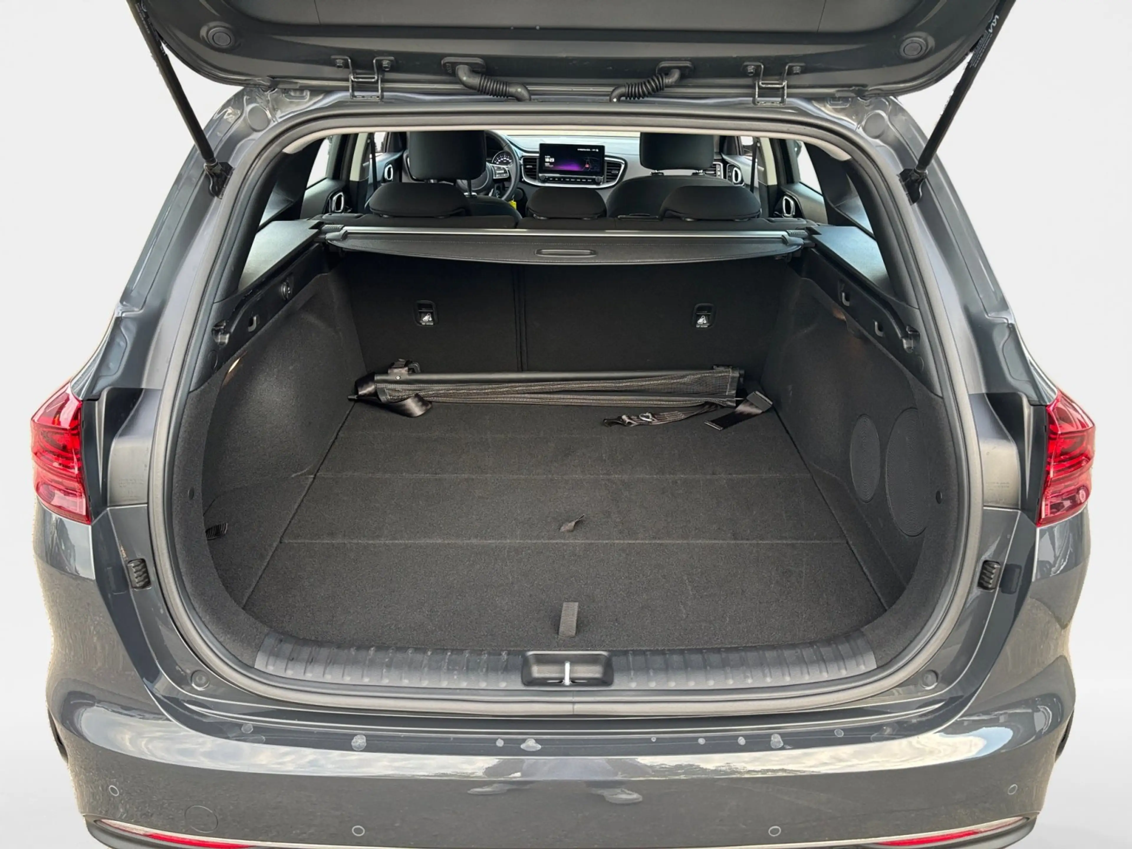Kia Ceed SW / cee'd SW Ceed SW 1.5 Spirit DCT+LED+Navi+Kamera+JBL — photo 11