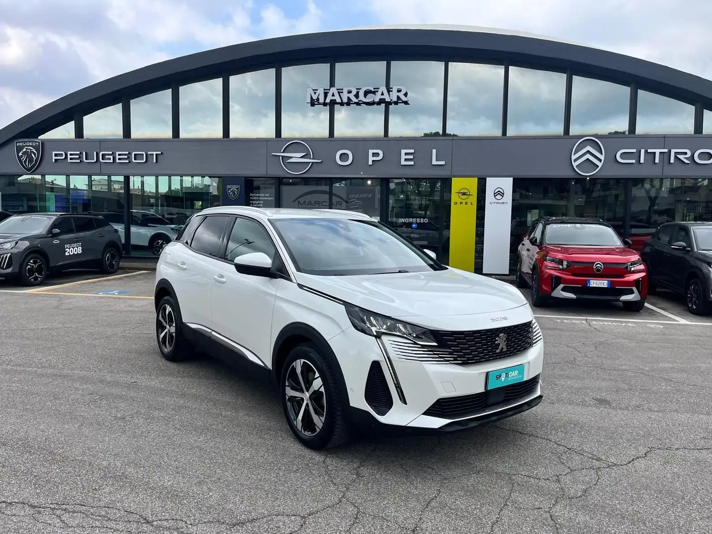 Peugeot 3008 BlueHDi 130 S&S Allure Pack Blanc - 1