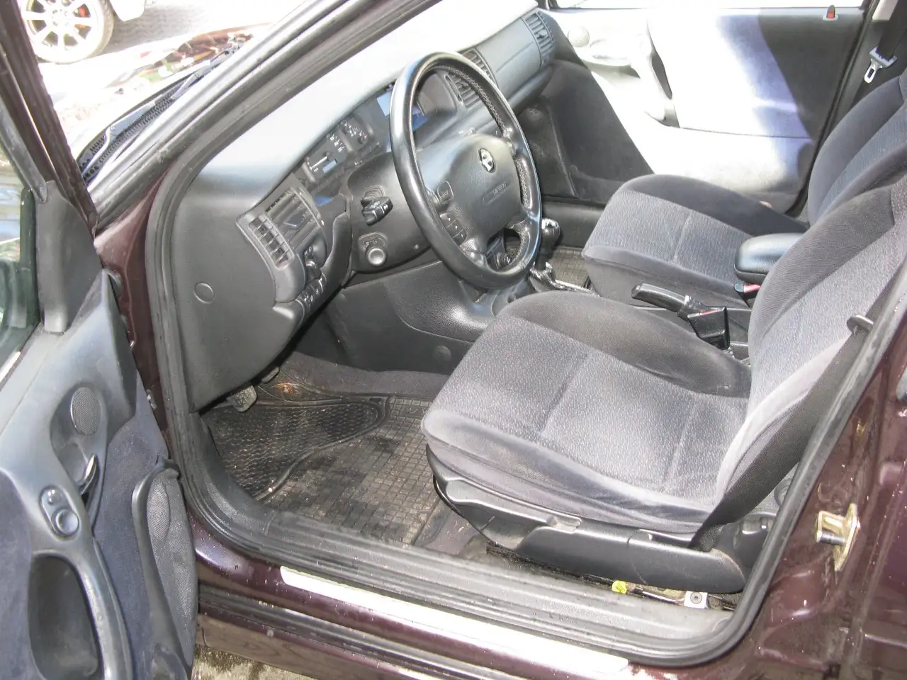 Opel Vectra Basis, foto 8