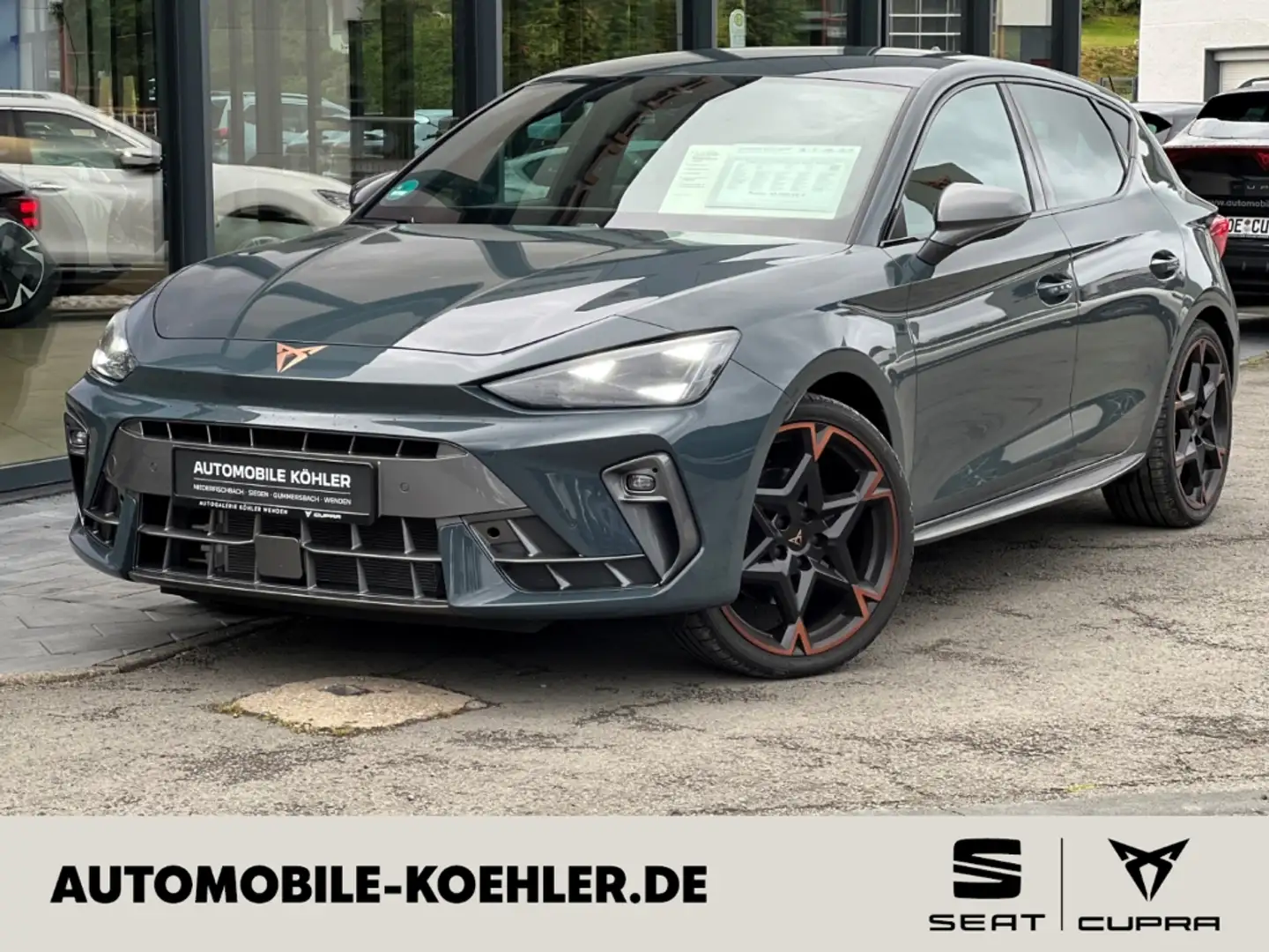 CUPRA Leon 1.5 eTSI DSG AHK, Matrix, Sennheiser Bleu - 1