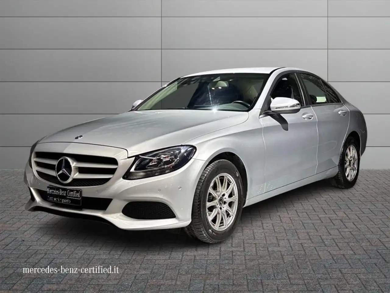 Mercedes-Benz C 180