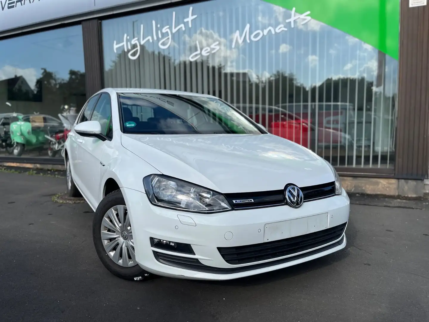 Volkswagen Golf VII Lim. Comfortline BlueMotion Benzin/CNG Blanc - 1