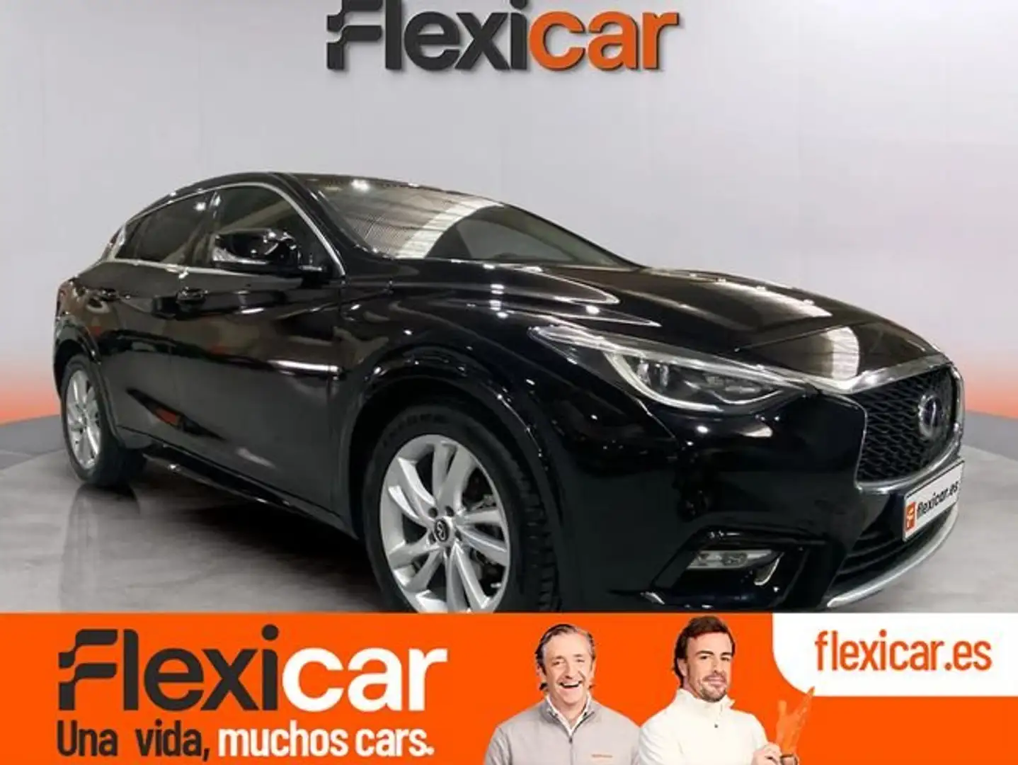 Infiniti Q30 1.5d Premium Tech Schwarz - 1