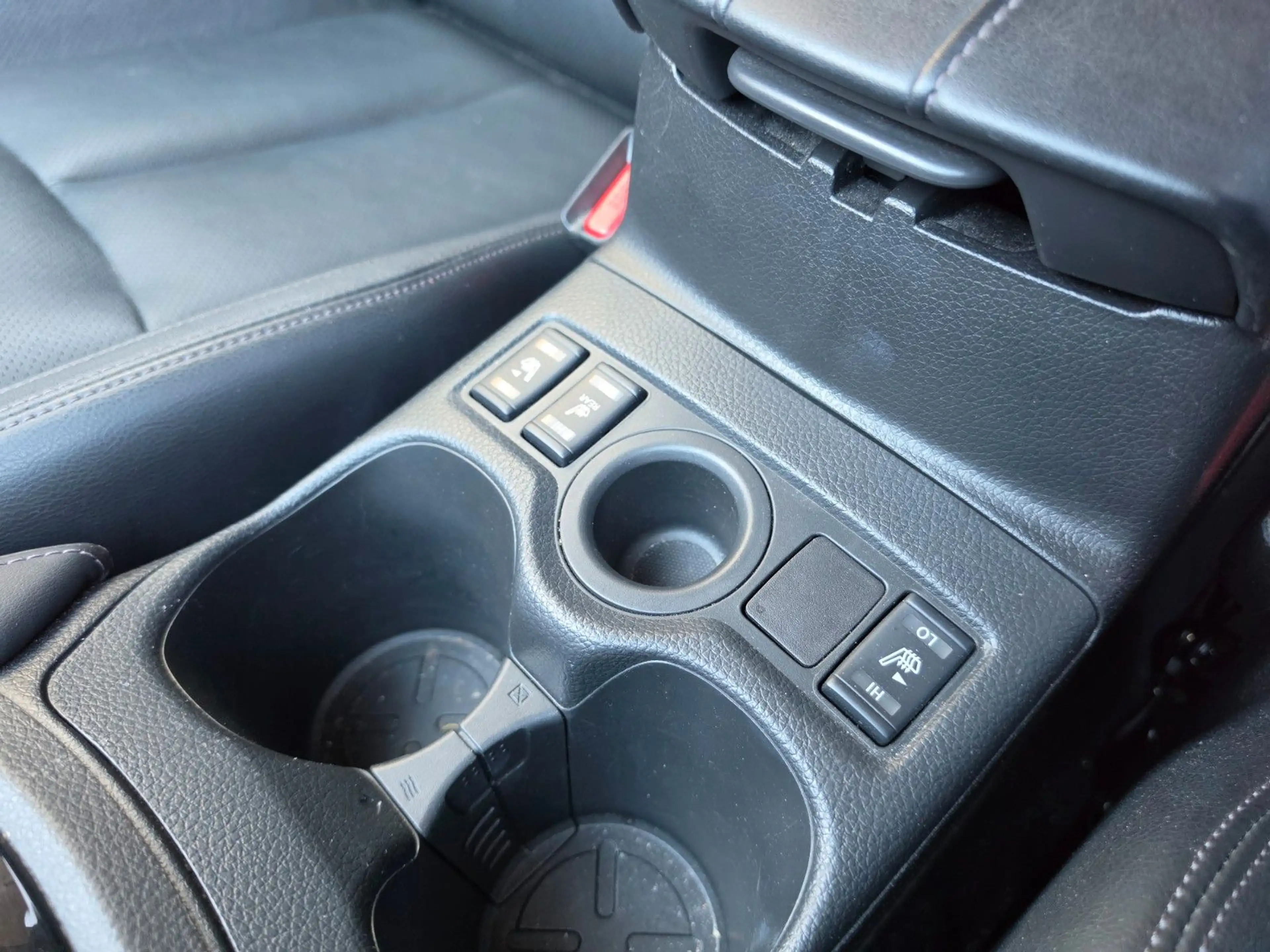 Nissan X-Trail Tekna Vollausstattung 58Tkm — photo 27