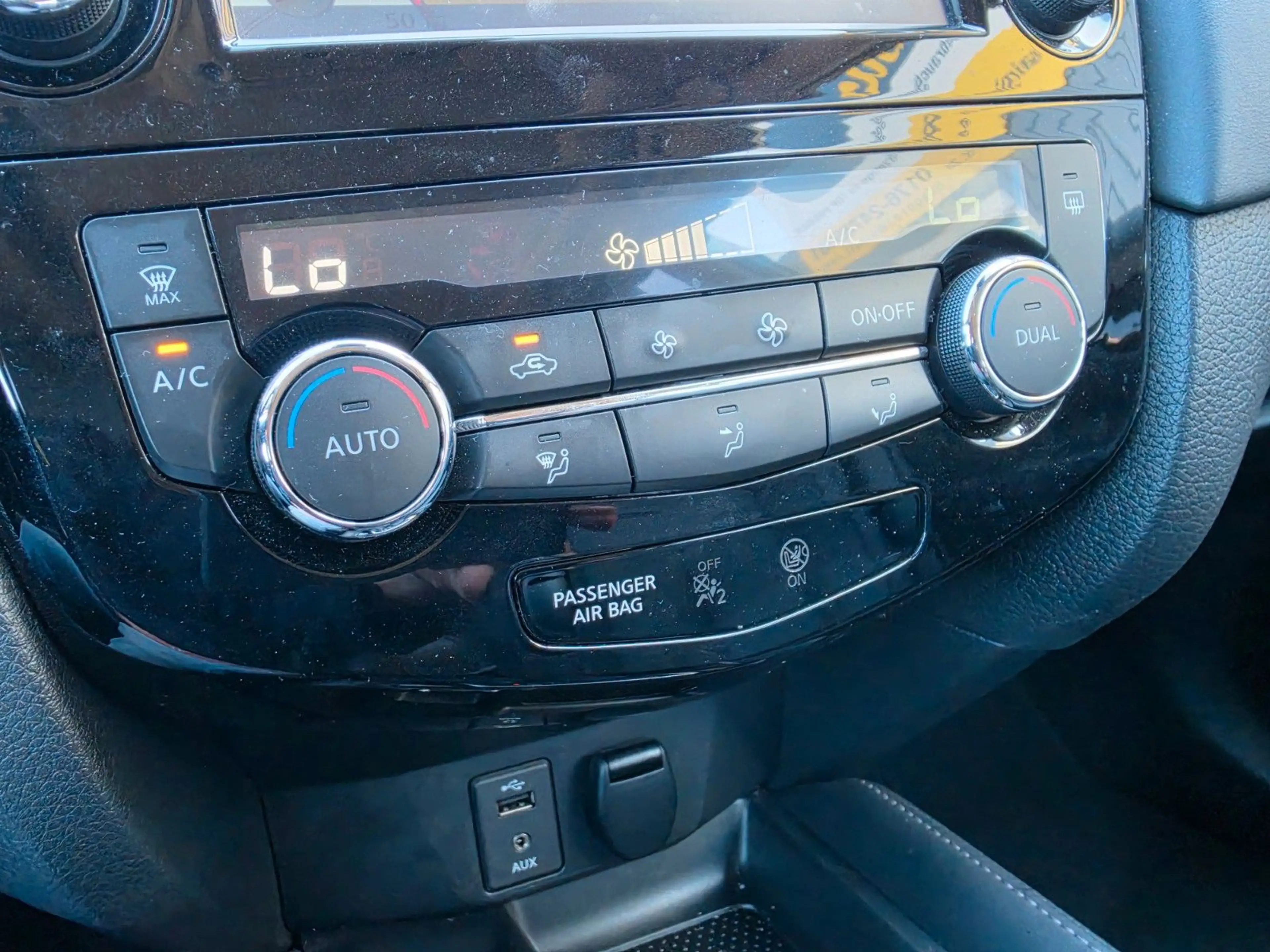 Nissan X-Trail Tekna Vollausstattung 58Tkm — photo 23