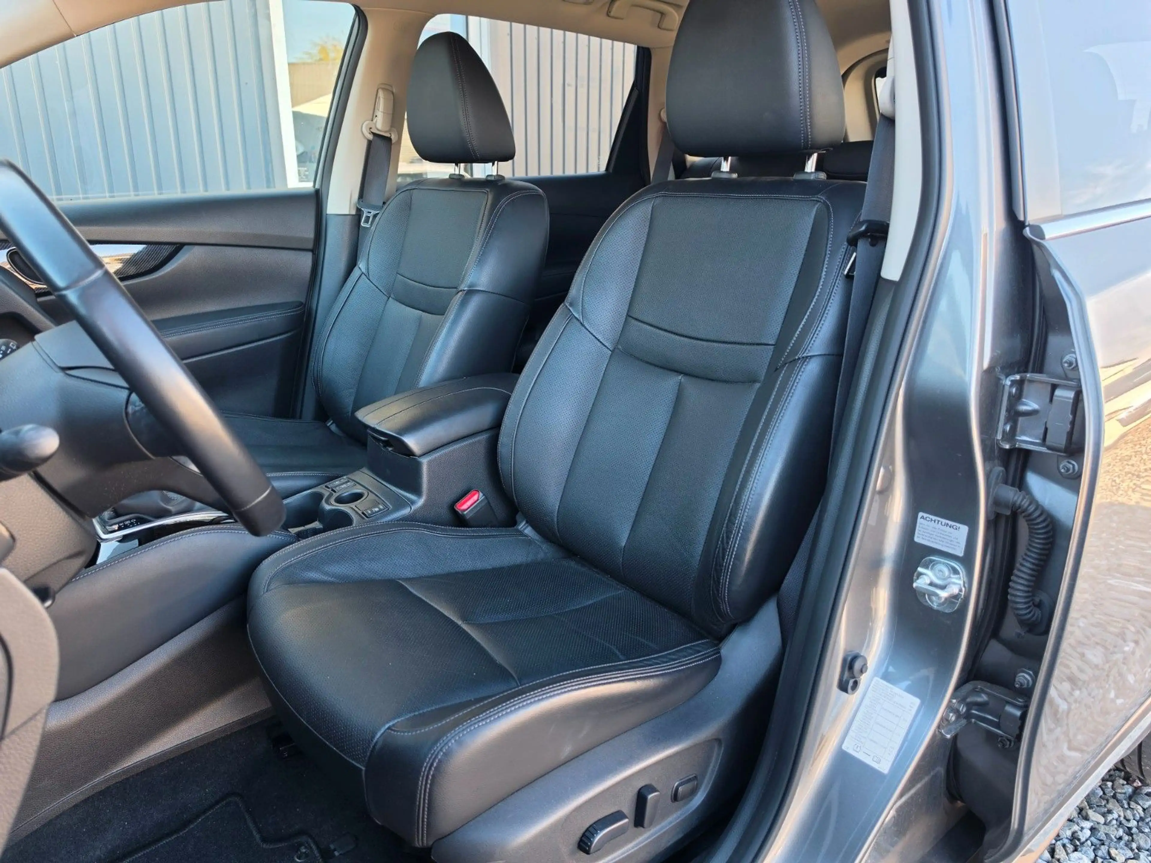 Nissan X-Trail Tekna Vollausstattung 58Tkm — photo 8