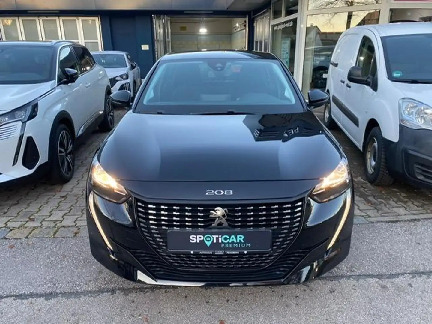 Peugeot 208 Active PureTech 75 Schwarz - 2
