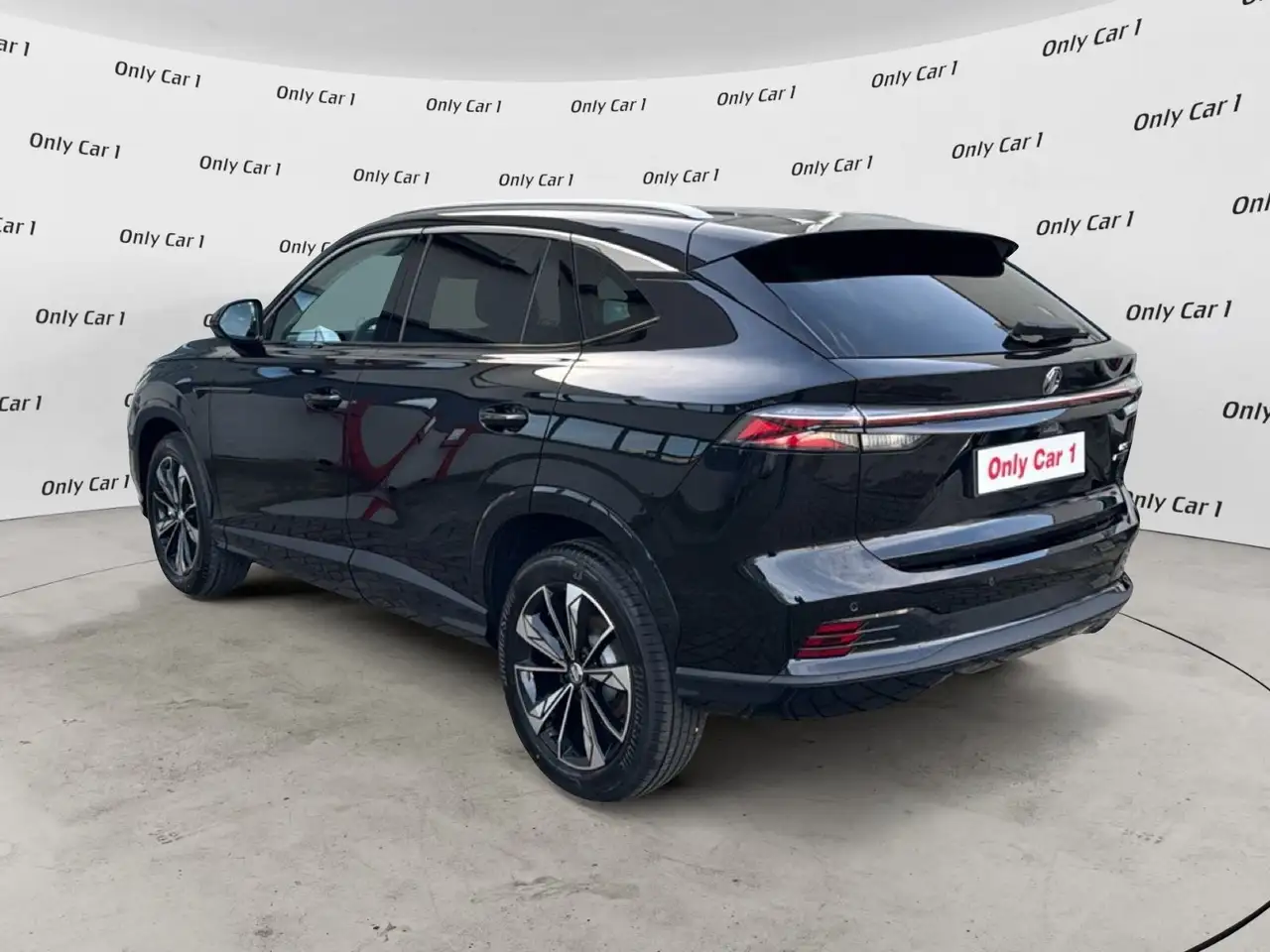 MG HS 2026
