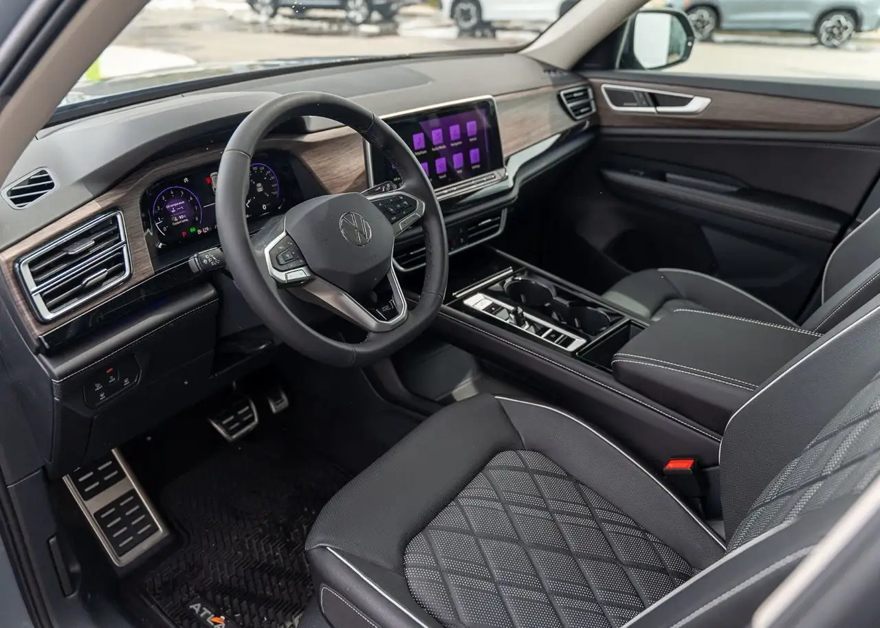 Volkswagen Atlas снимка Volkswagen Atlas