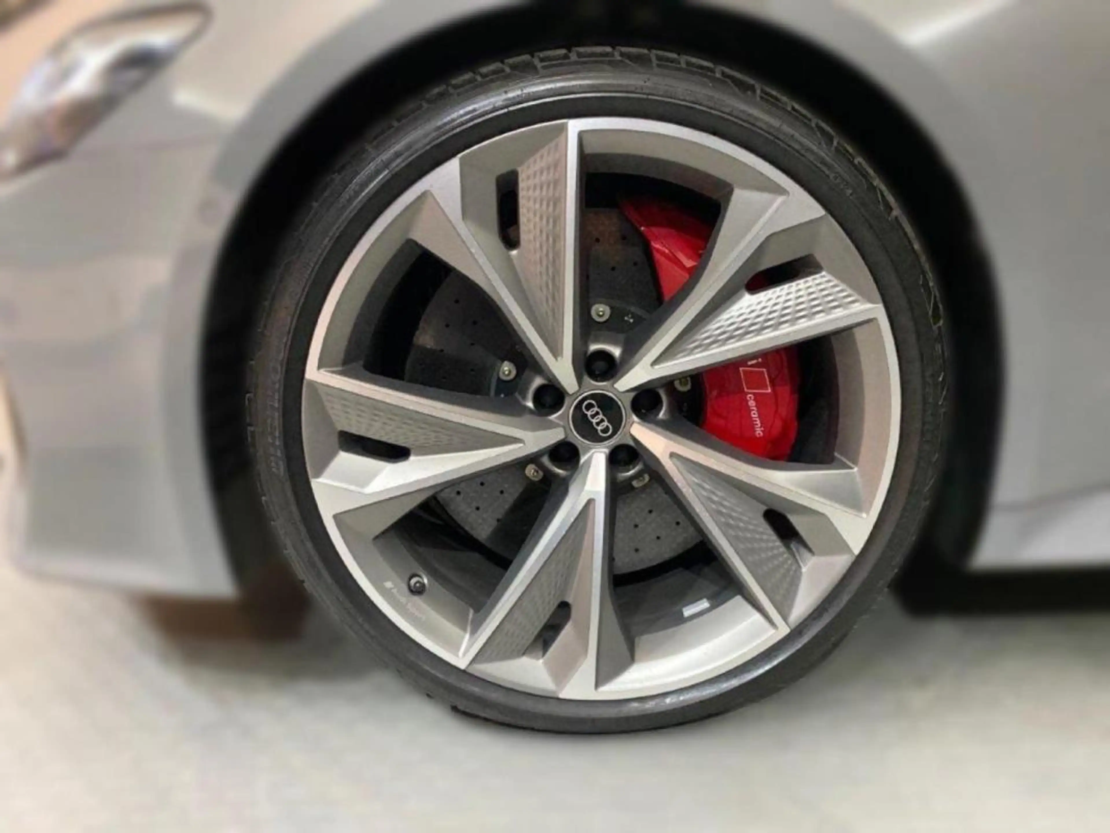 Audi RS7 -28% 4.0 V8 TFSI 600ch quattro tiptronic 8 53cv — photo 8