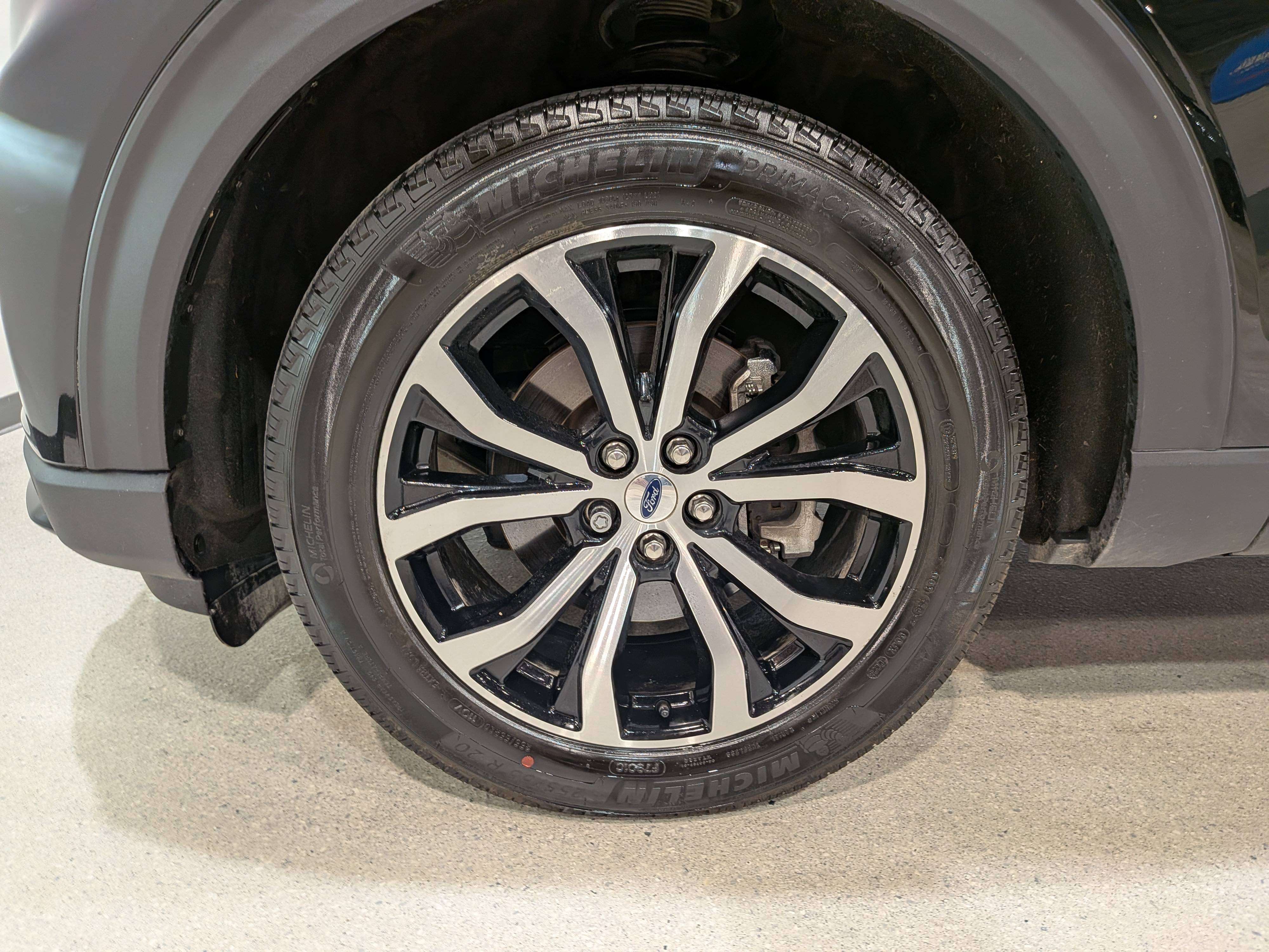 Ford Explorer 2025