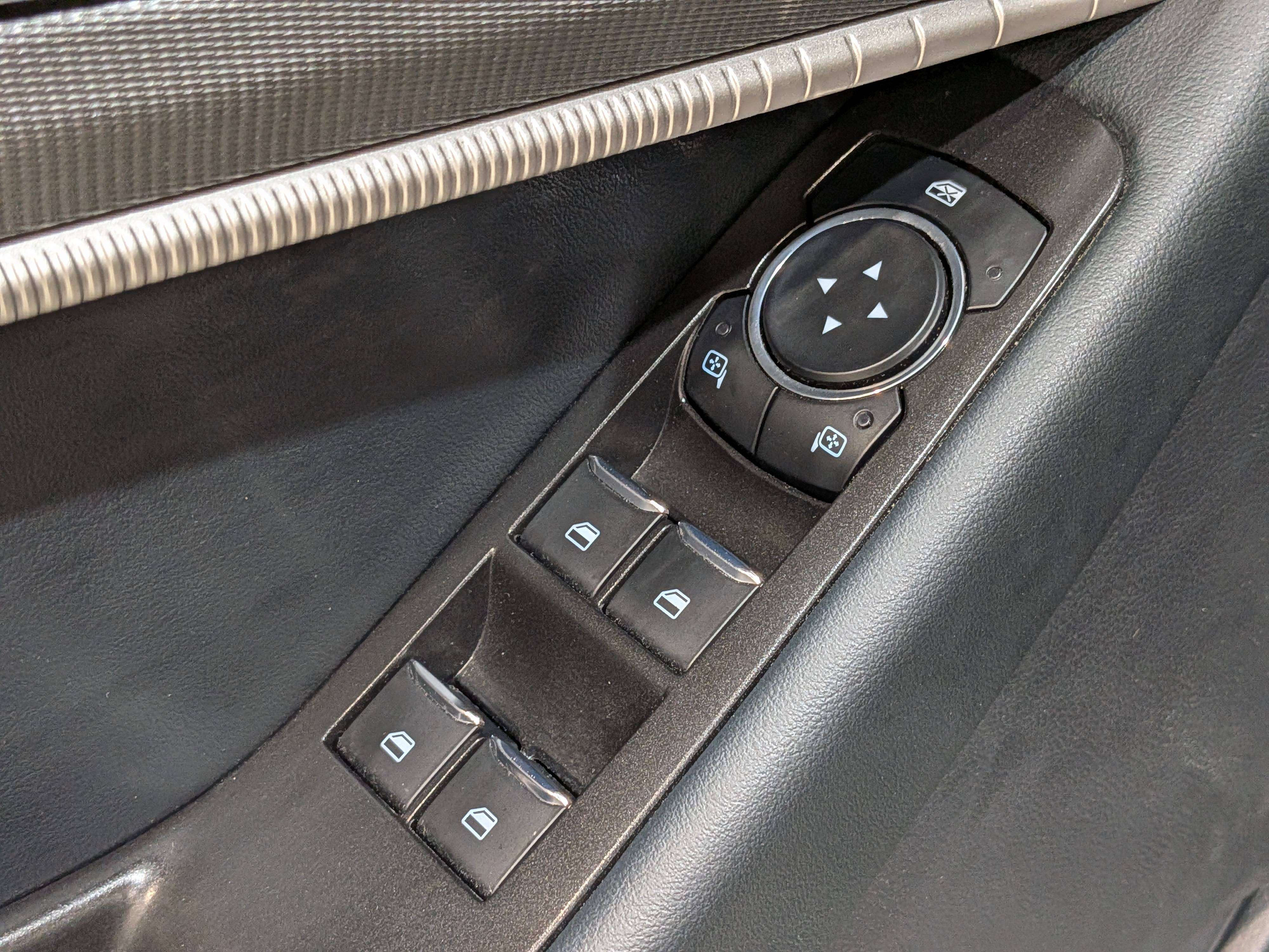 Ford Explorer 2025