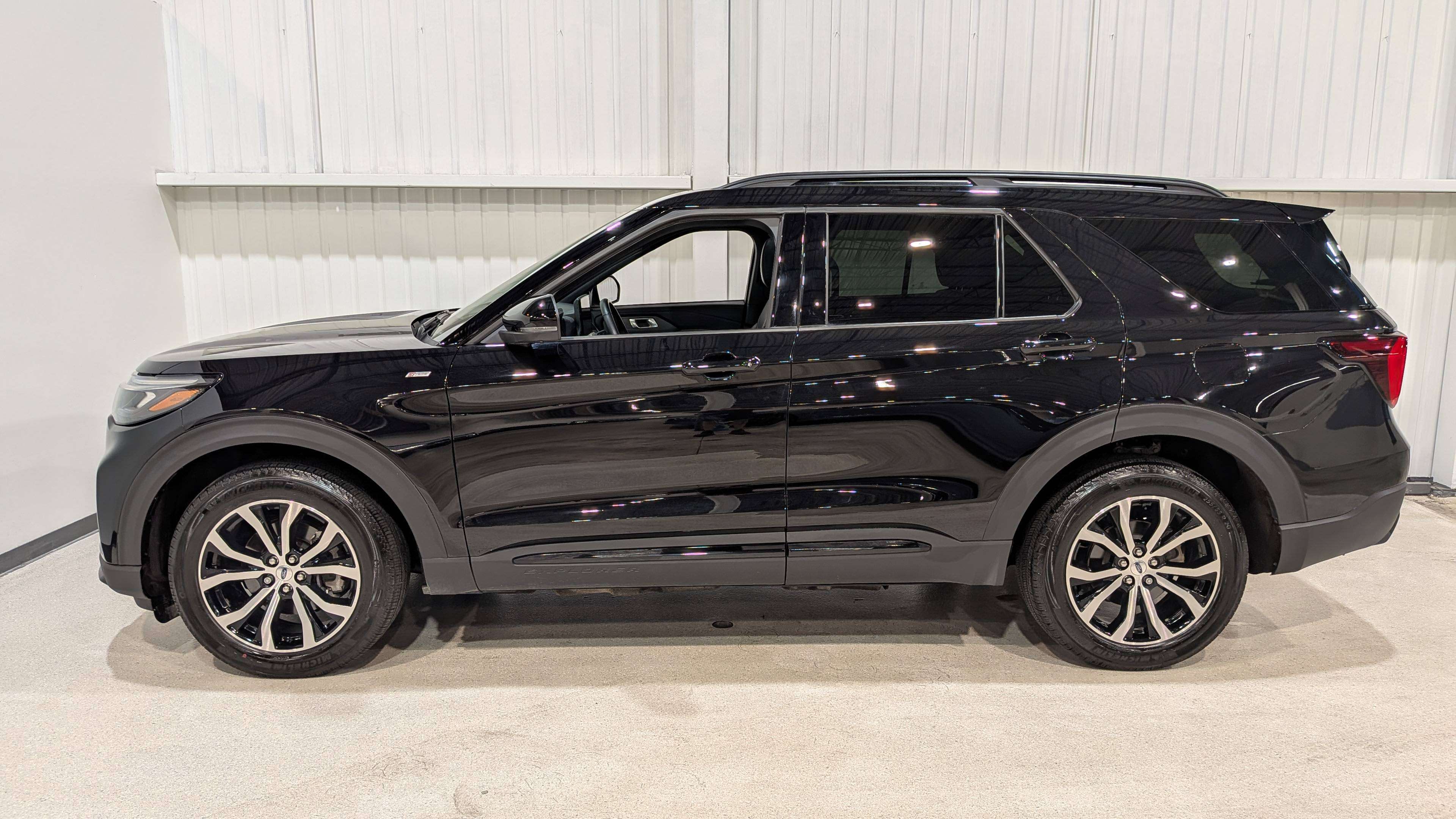 Ford Explorer 2025