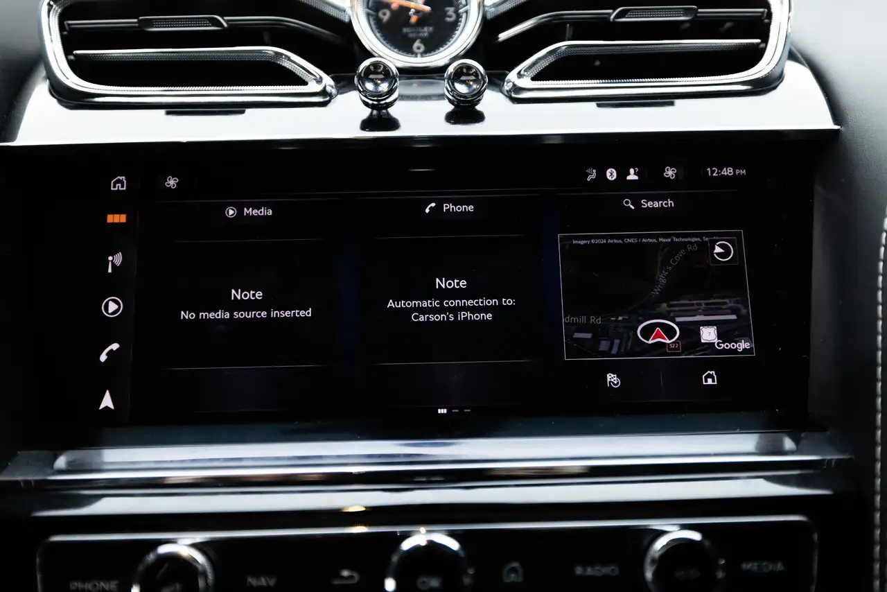 Bentley Bentayga снимка Bentley Bentayga
