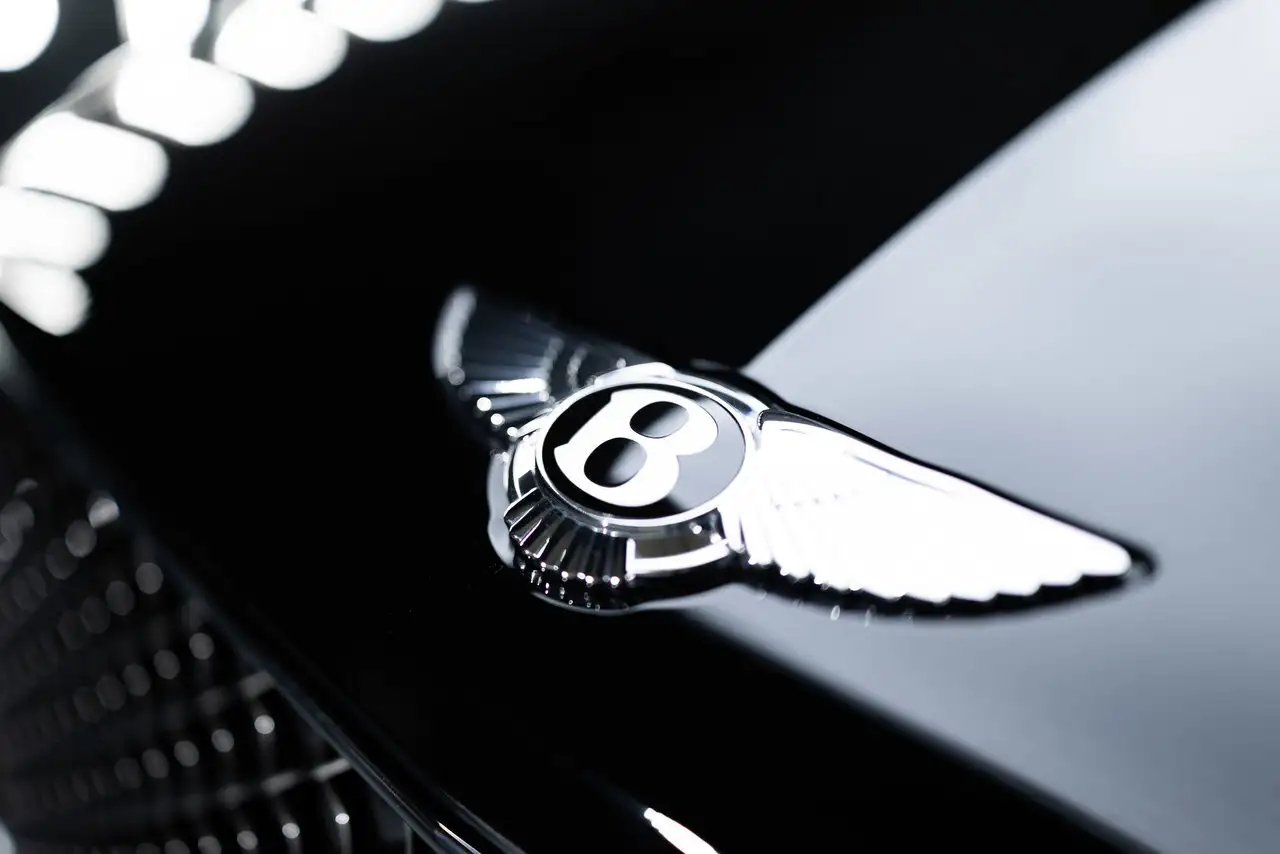 Bentley Bentayga снимка Bentley Bentayga