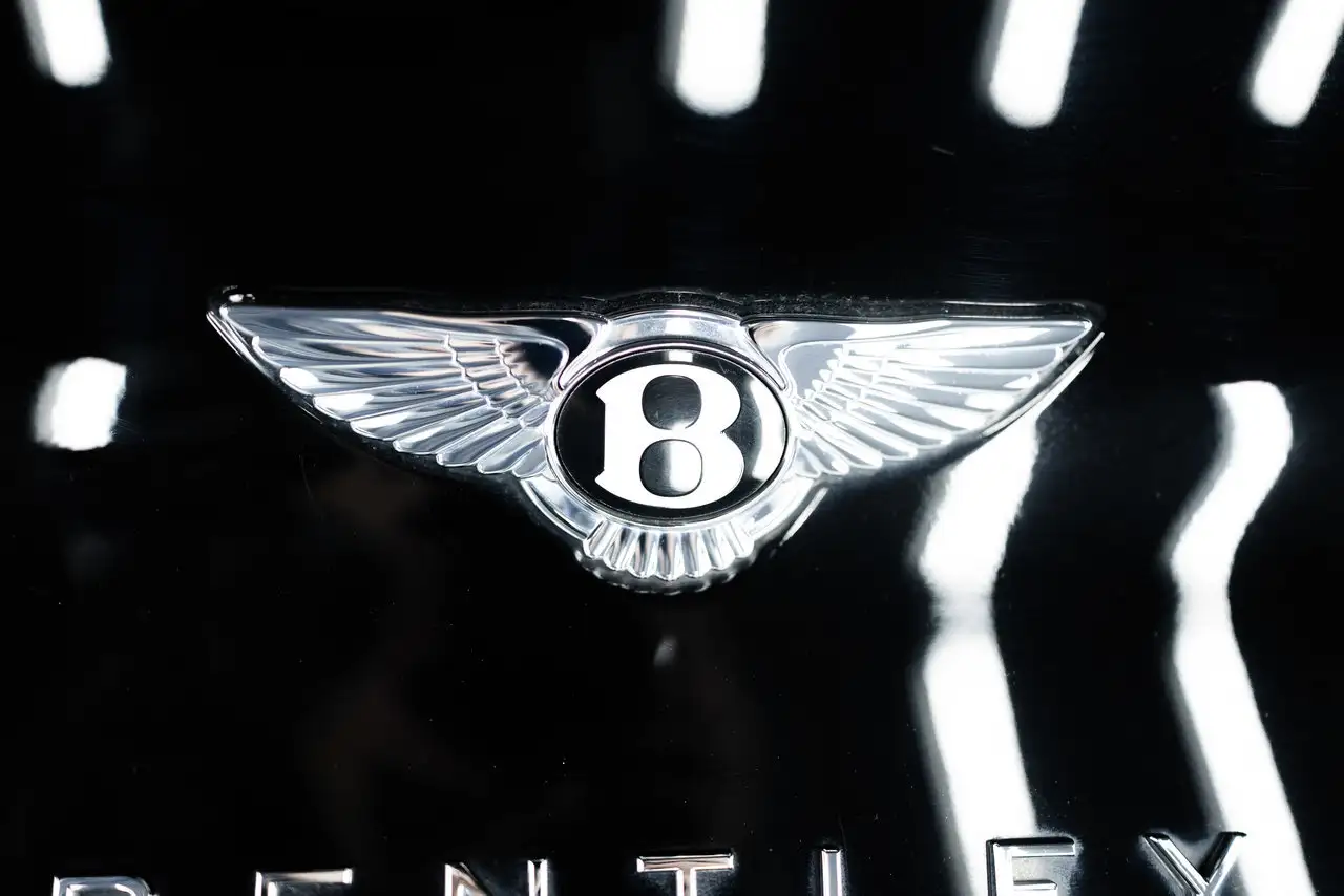 Bentley Bentayga снимка Bentley Bentayga