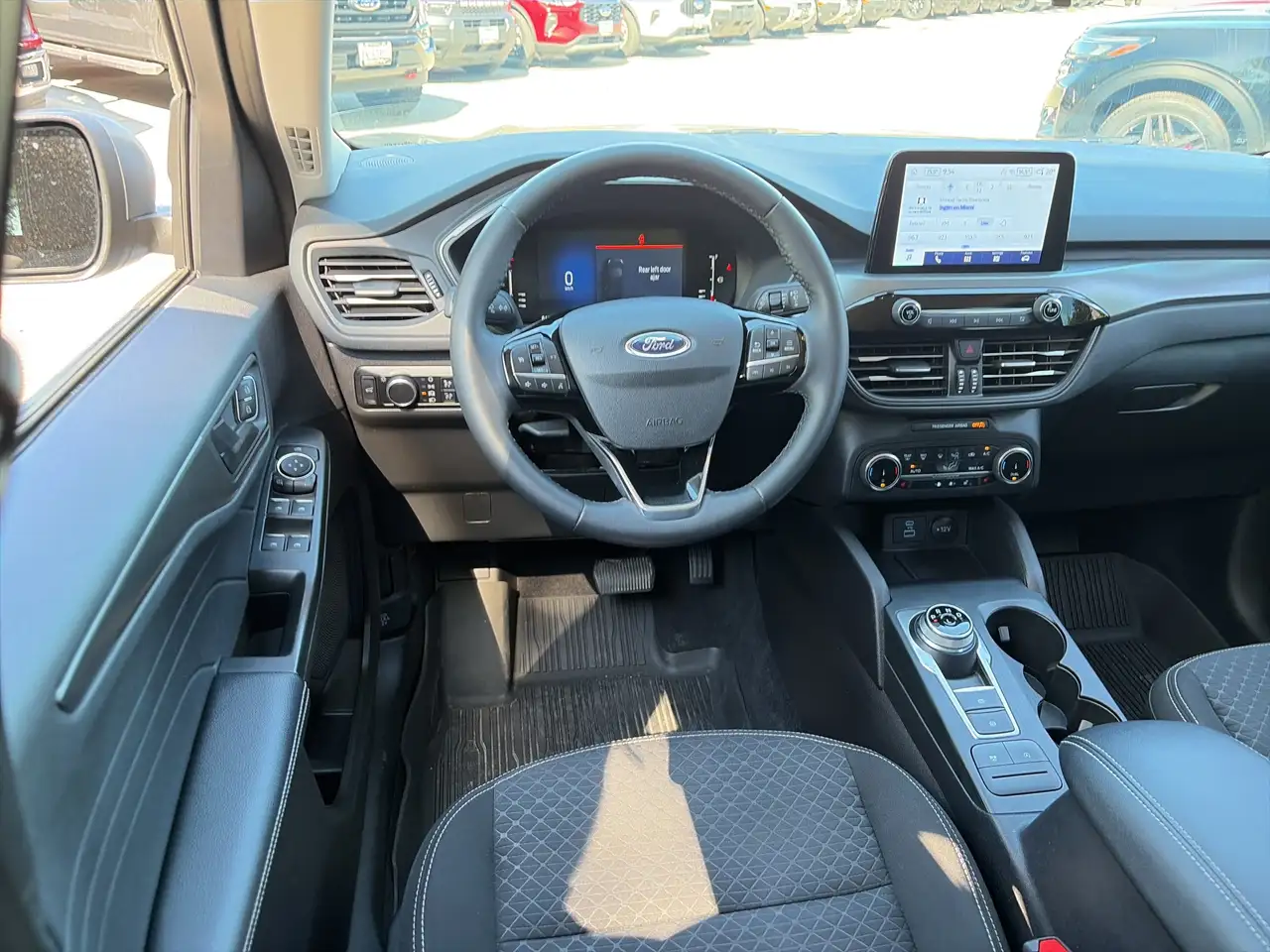 Ford Escape снимка Ford Escape