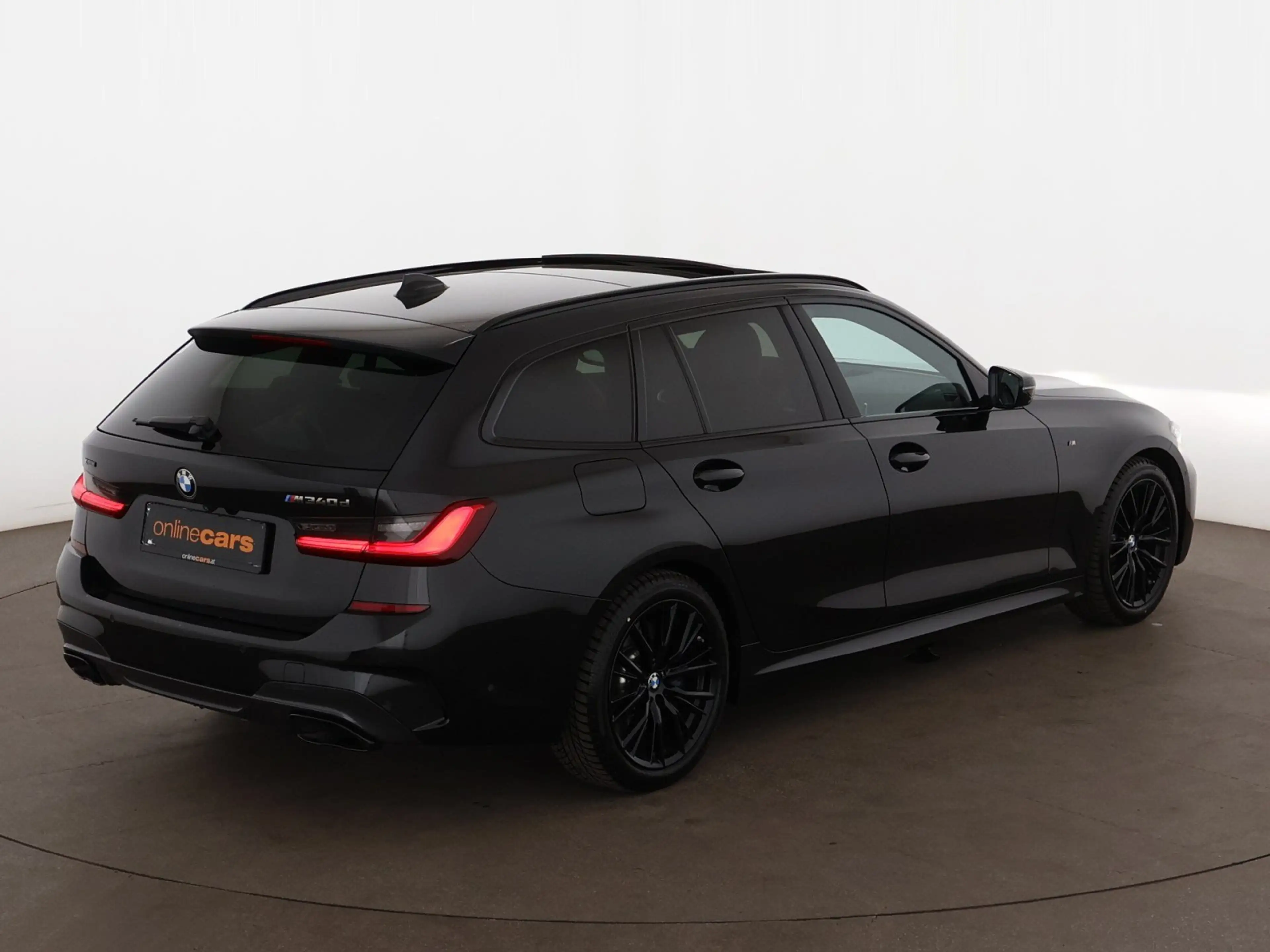 BMW 340 Md xDrive Touring Aut LASER 360-CAm SKY AHK — photo 9