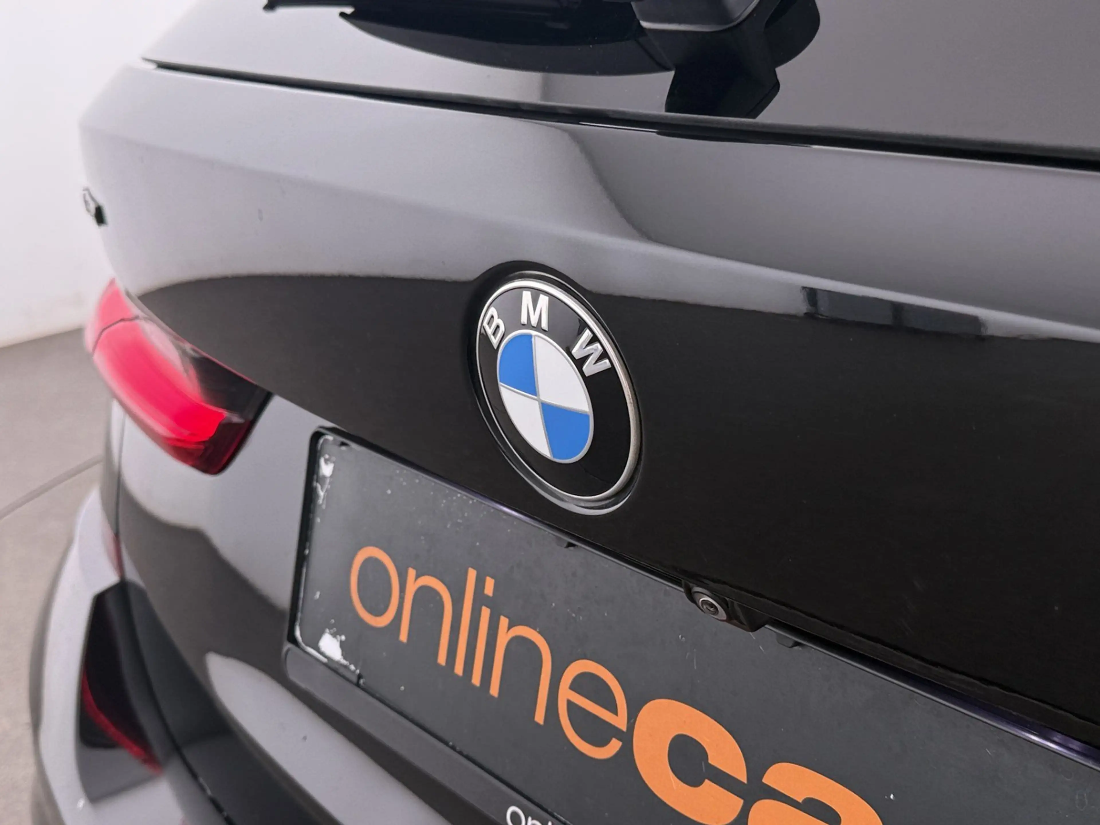 BMW 340 Md xDrive Touring Aut LASER 360-CAm SKY AHK — photo 11