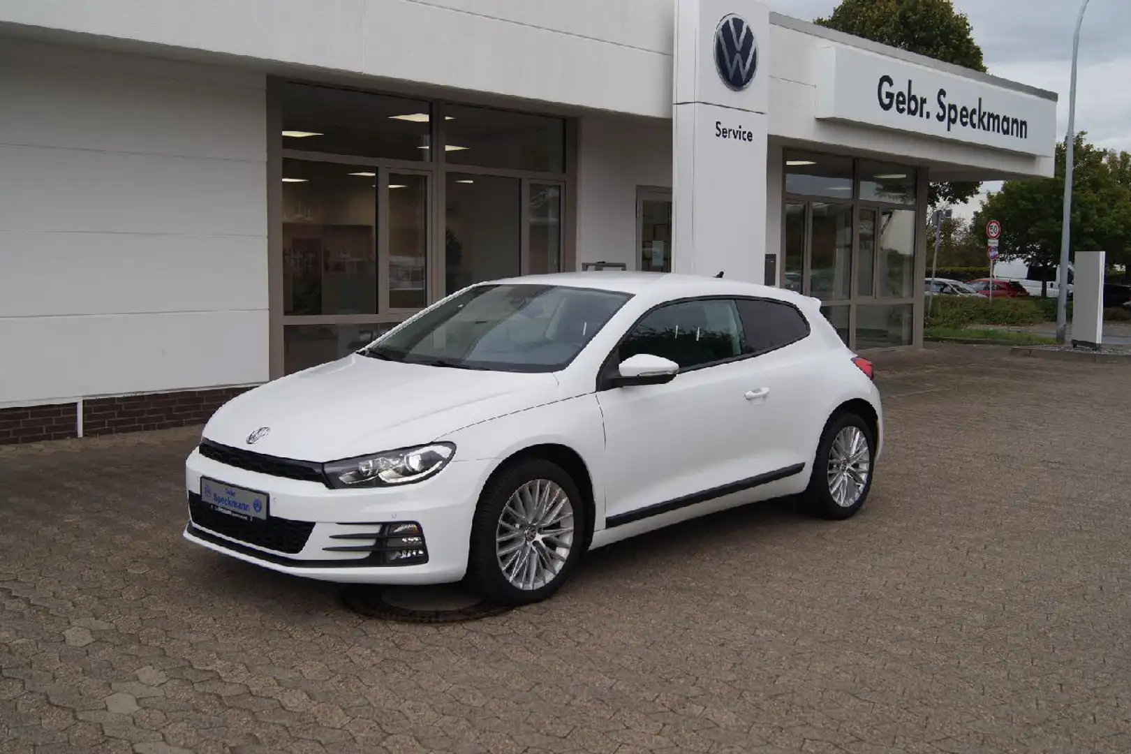 Volkswagen Scirocco Sport 2.0 TDI Weiß - 1