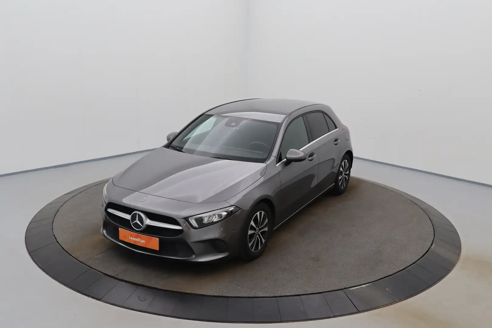 Mercedes-Benz A 180 180dA Business Solution LEDER/STOF LED GPS PDC CAM Grau - 1
