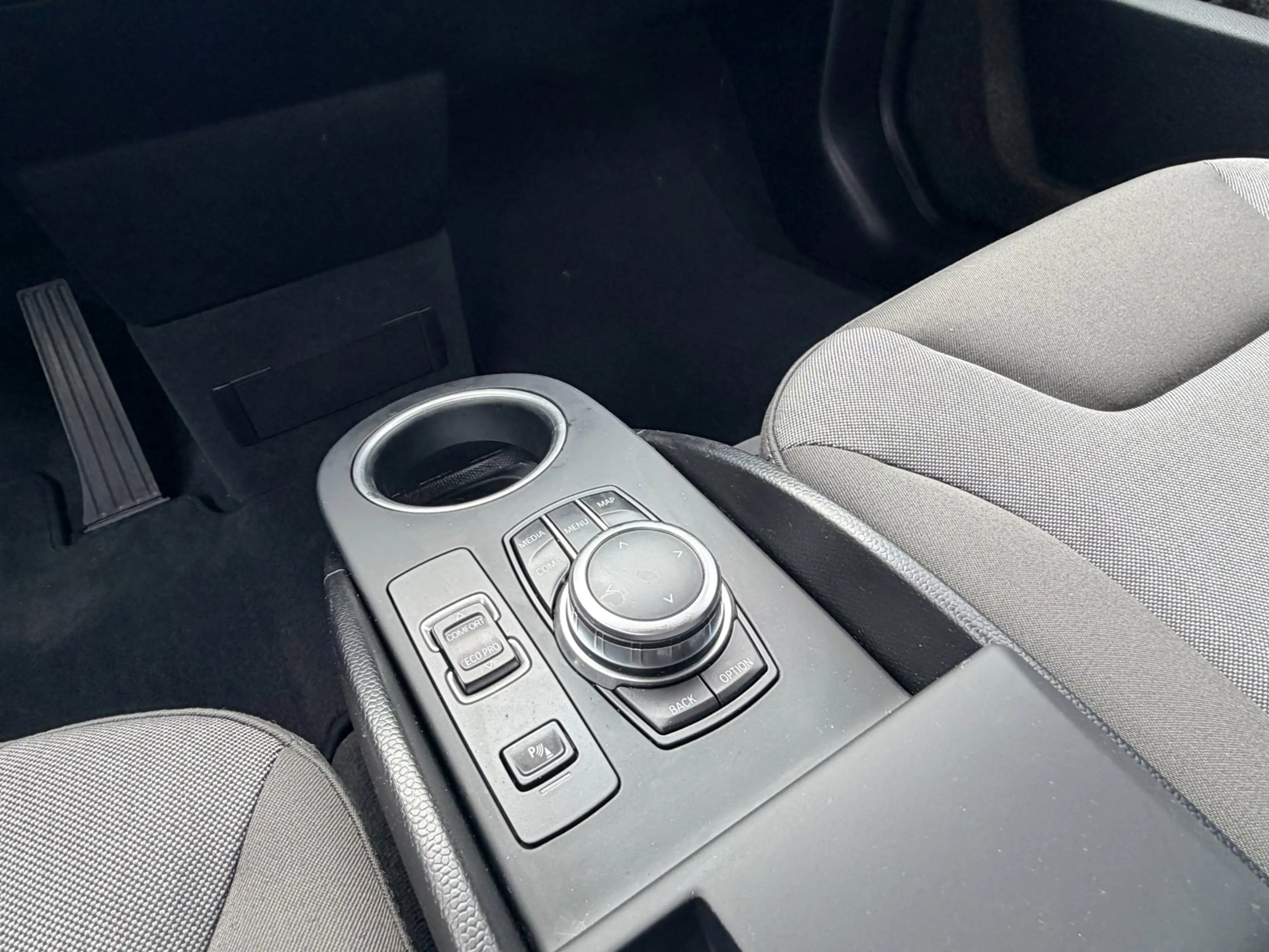 BMW i3 Sportpakket, H&K, stoelverwarming, camera — photo 21