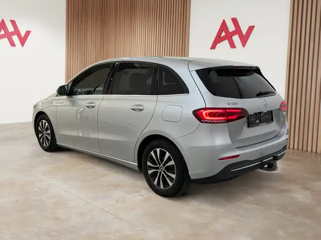 Mercedes-Benz B-Class view 10