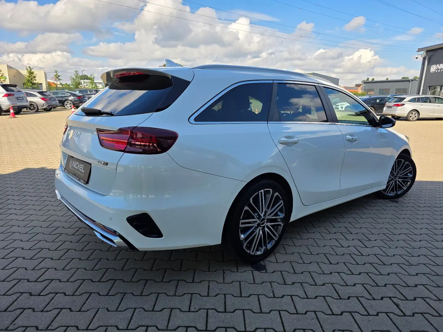 Kia Ceed SW / cee'd SW cee'd SW GT Line*Leder*Pano*Kamera*Led*VOLL* Weiß - 2