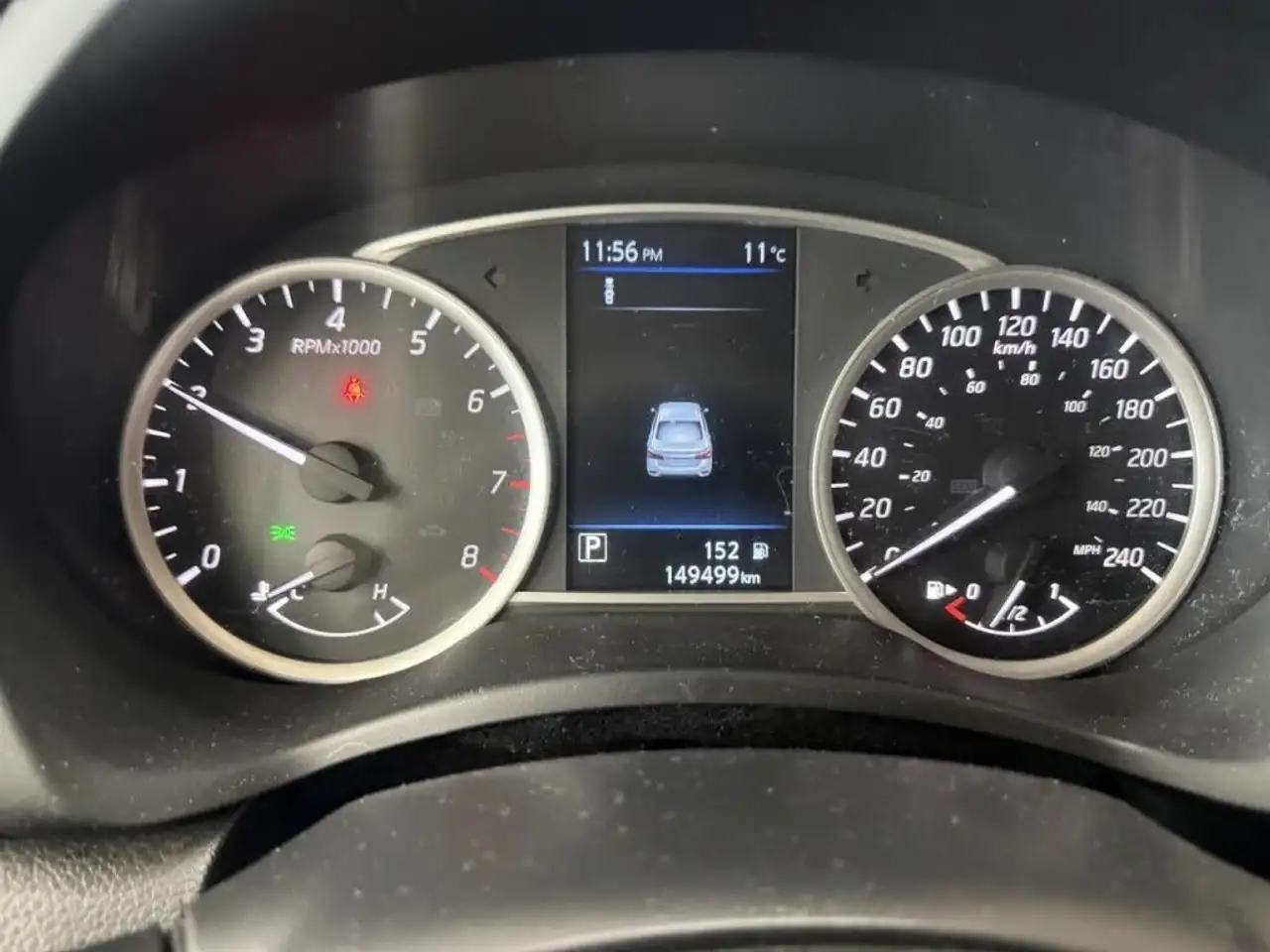 Nissan Sentra снимка Nissan Sentra