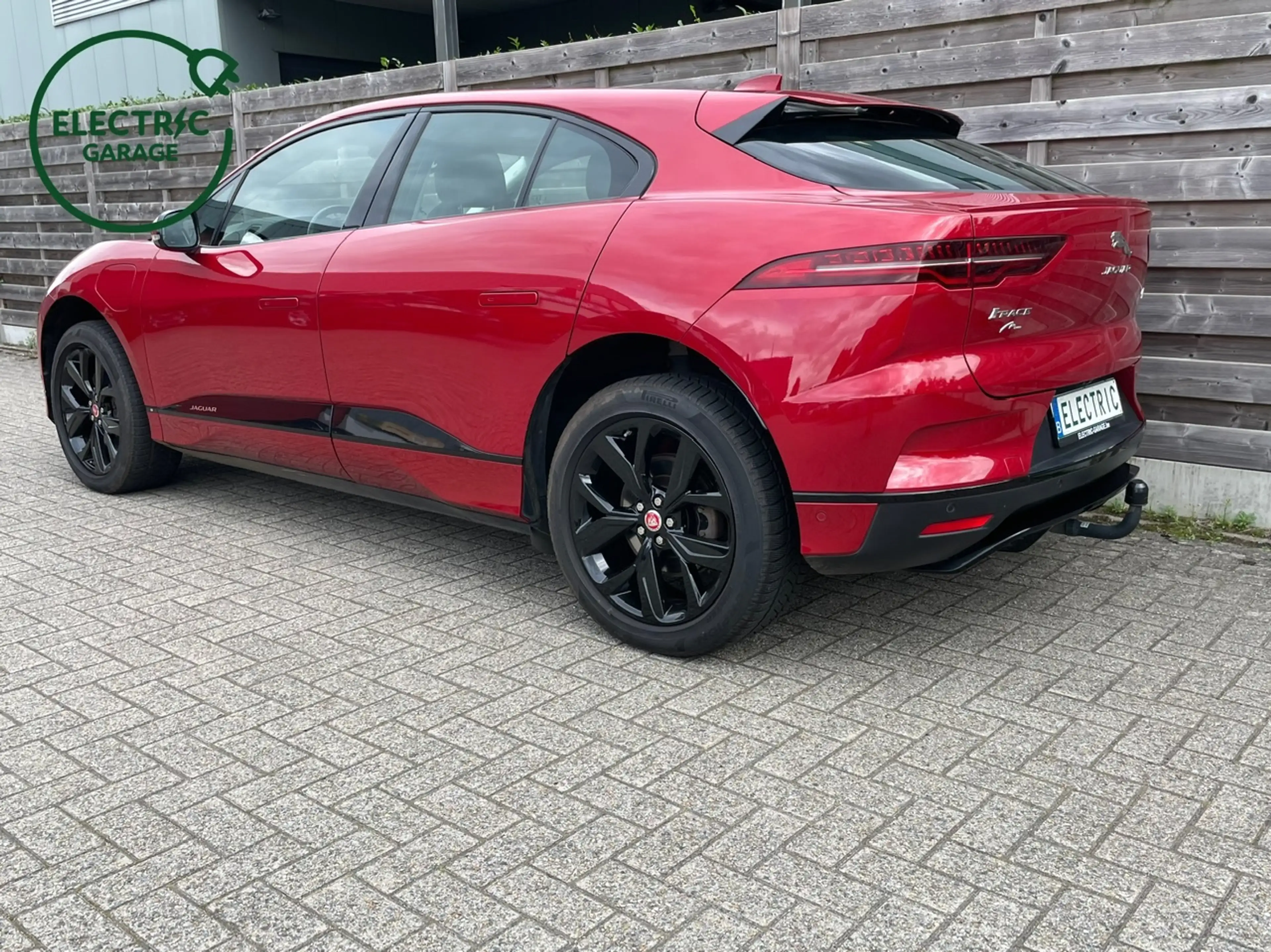 Jaguar I-Pace 90 kWh EV400 BlackPack — photo 7