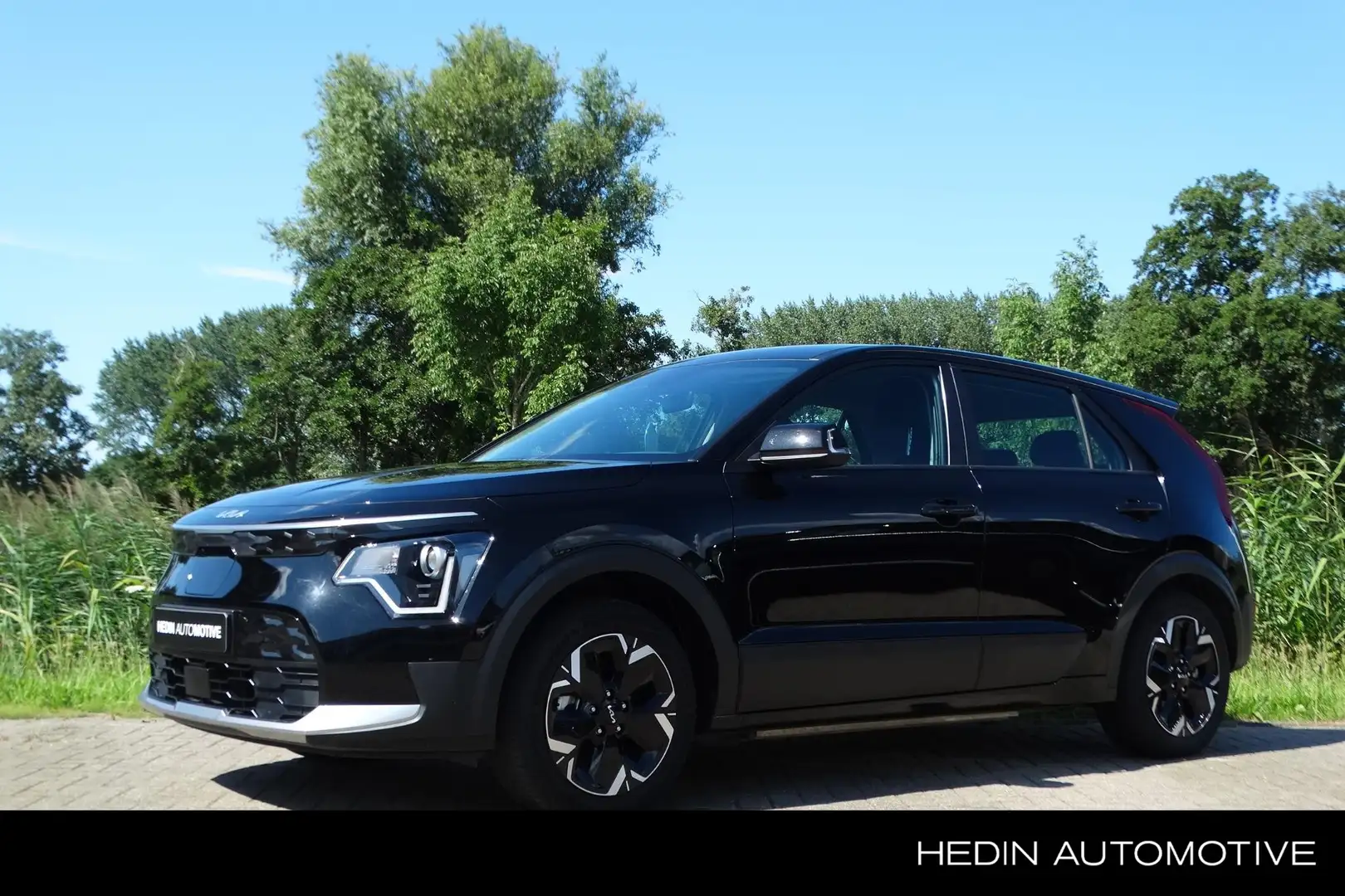 Kia Niro Light Edition 64.8 kWh | Navigatie | Adapt. Cruise Zwart - 1