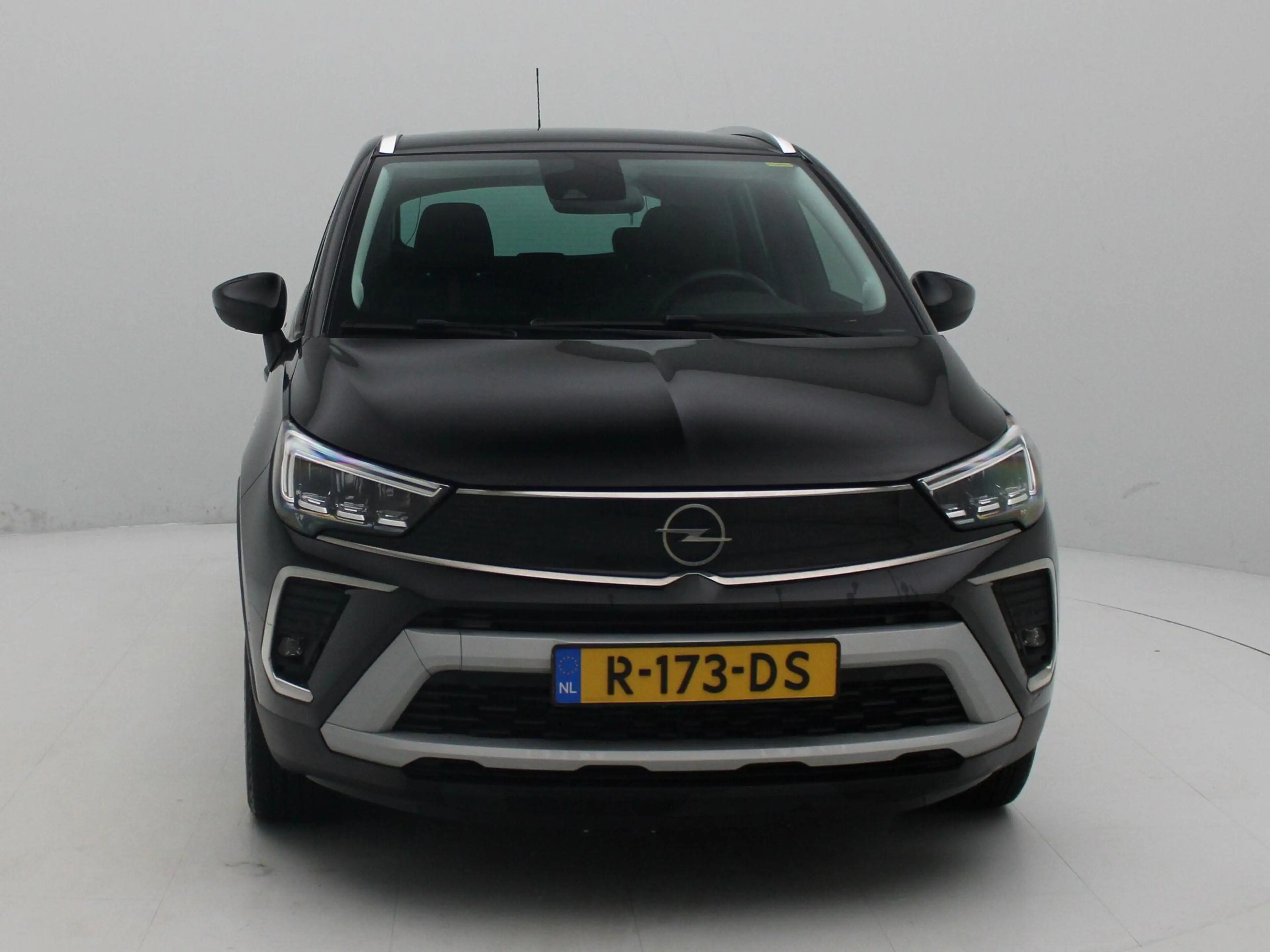 Opel Crossland 1.2 Turbo Elegance — photo 3