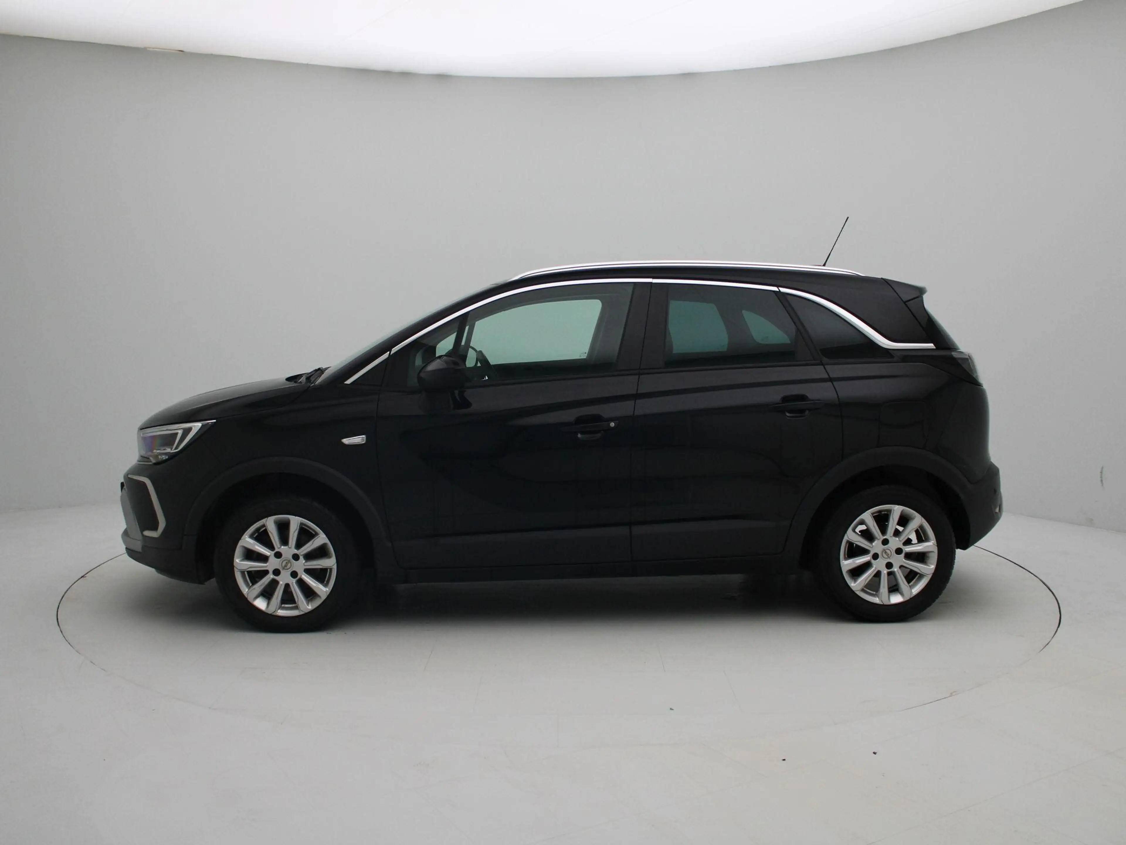 Opel Crossland 1.2 Turbo Elegance — photo 4