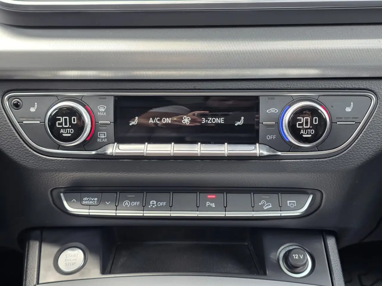 Audi Q5 снимка Audi Q5