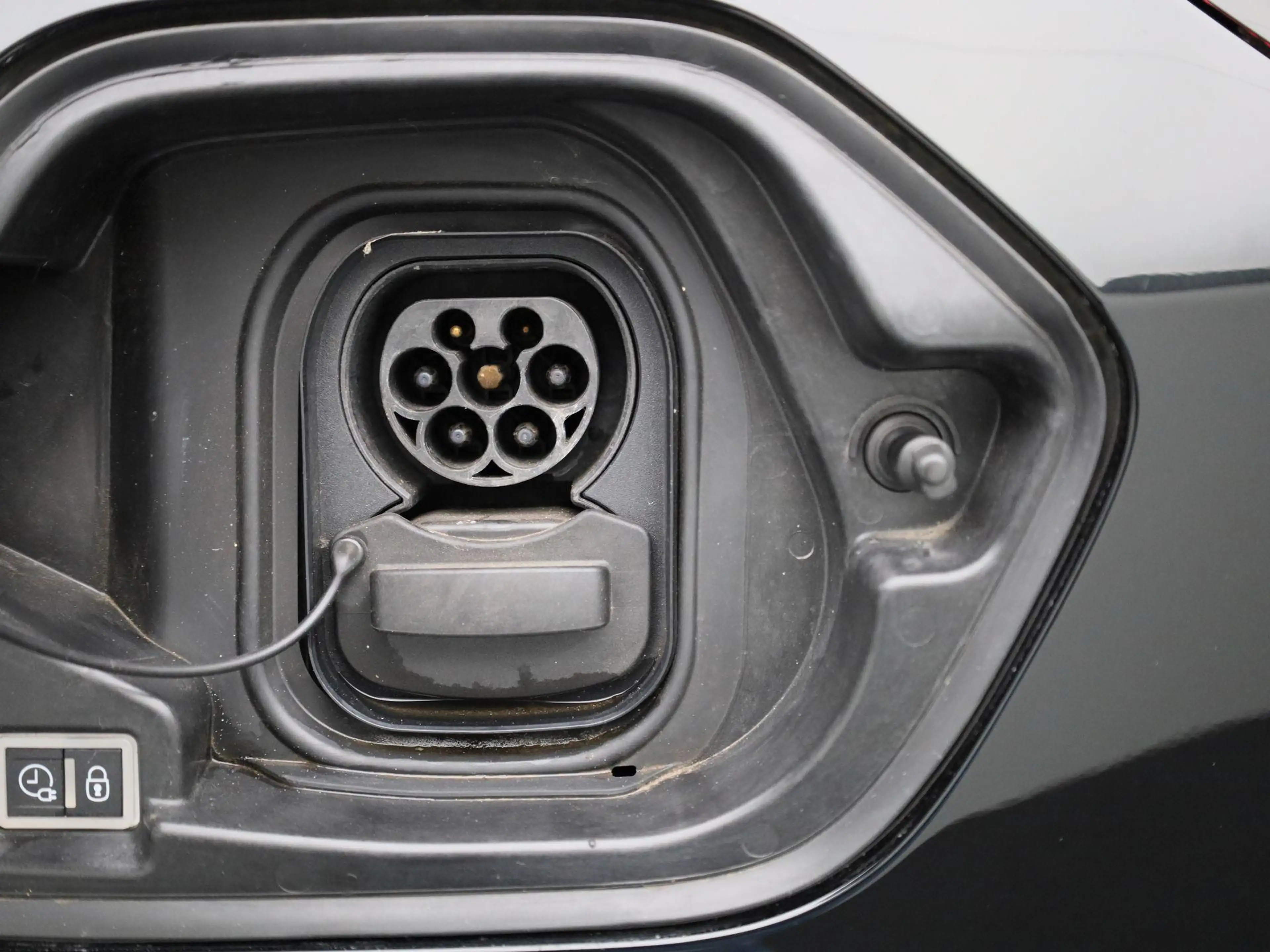 Opel Corsa-e Edition 50 kWh | CRUISE CONTROL | CLIMATE CONTROL — photo 13