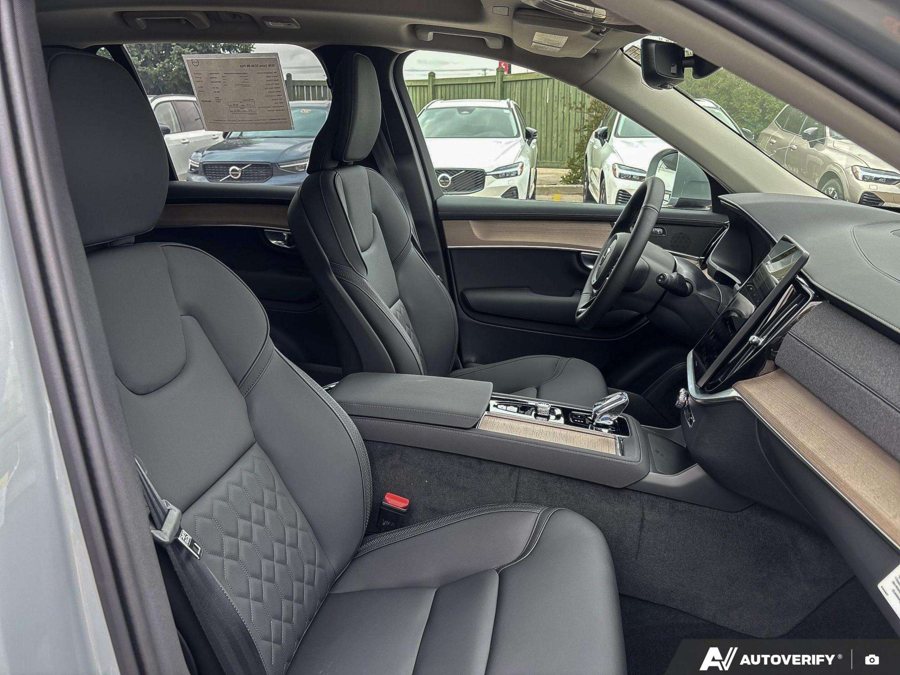 2026 Volvo XC90 Plus Bright Theme DEMO MODEL - $6,000 IN SAVINGS! thumb 23