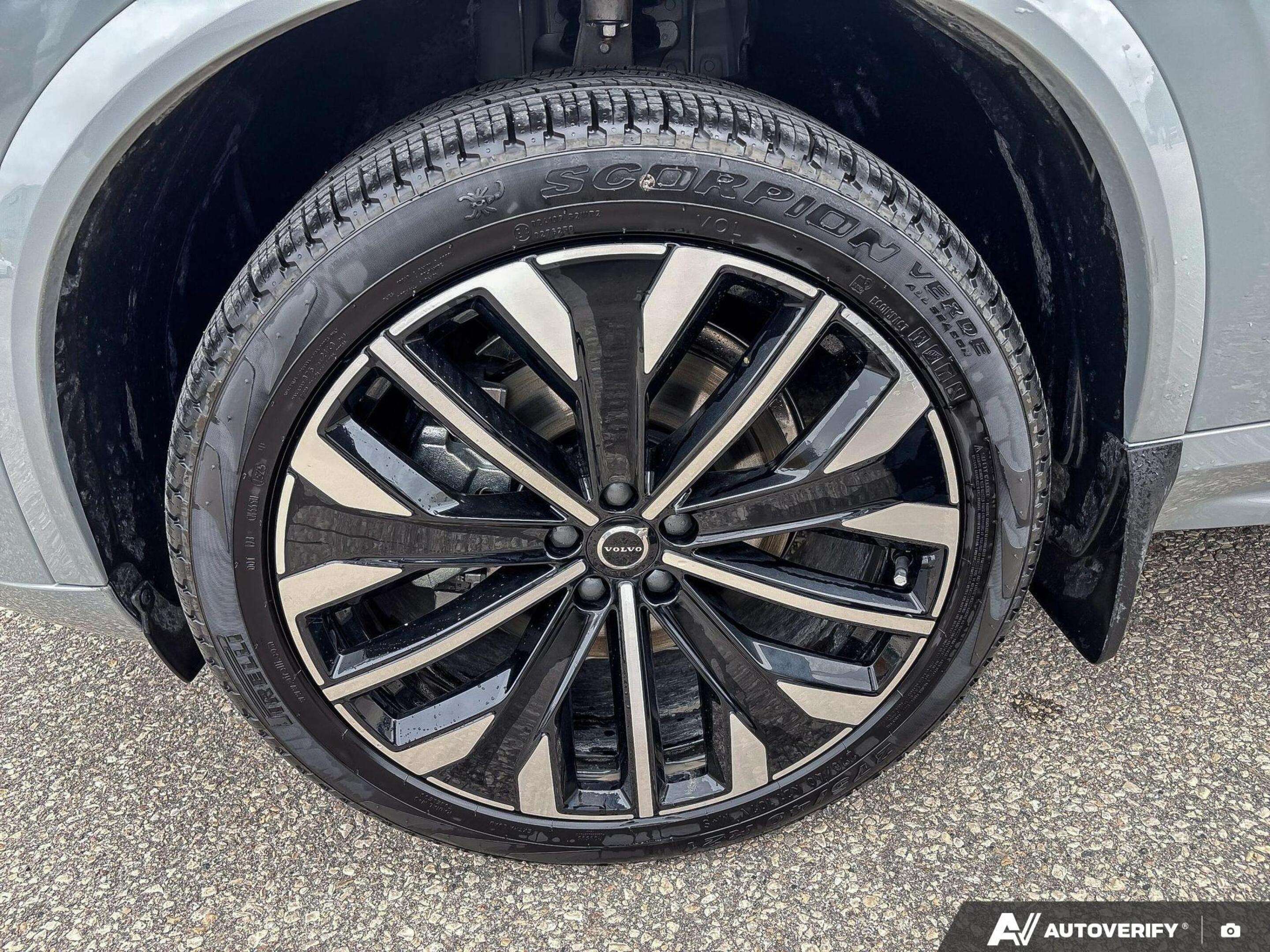 2026 Volvo XC90 Plus Bright Theme DEMO MODEL - $6,000 IN SAVINGS! thumb 10