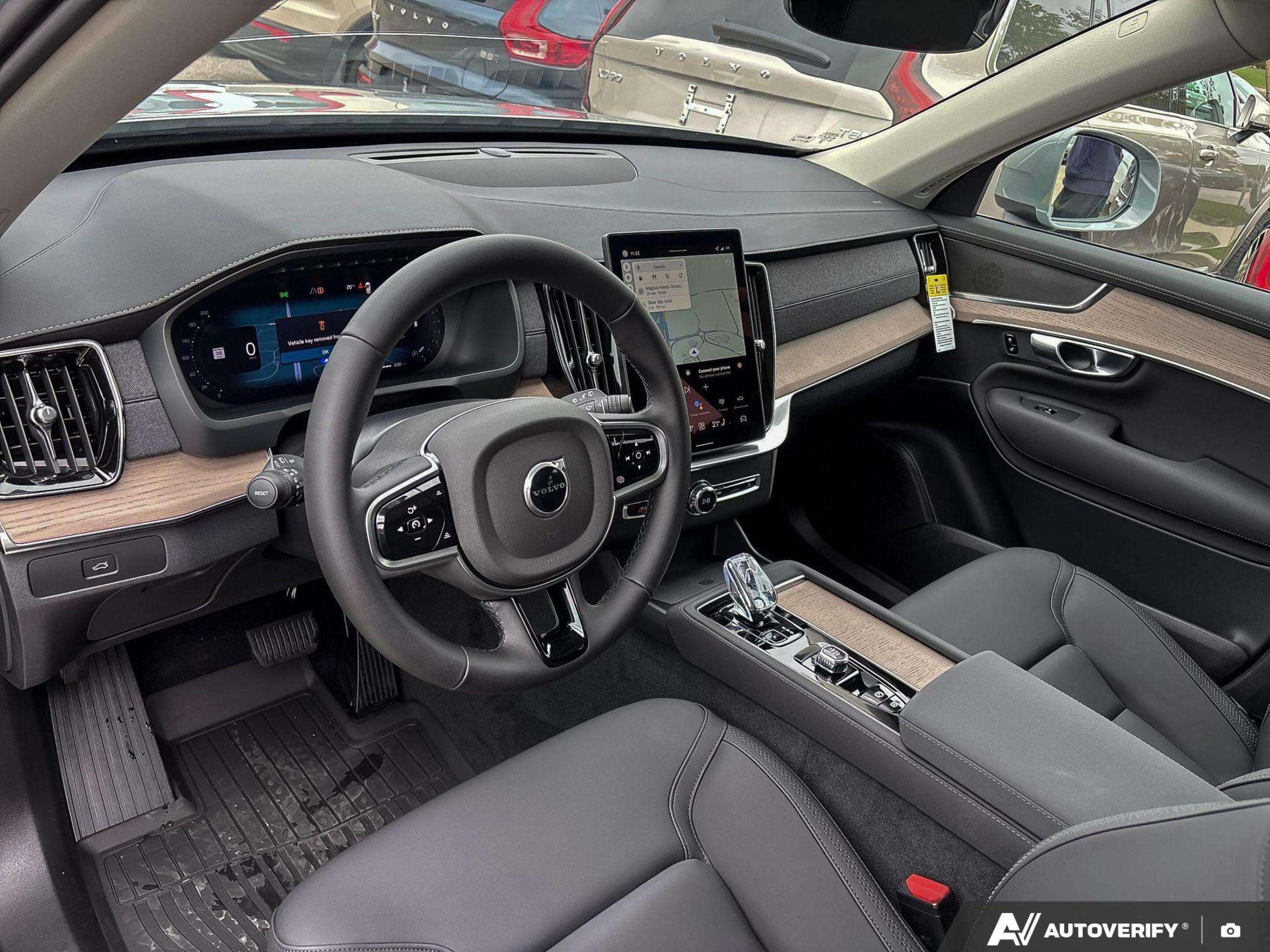 2026 Volvo XC90 Plus Bright Theme DEMO MODEL - $6,000 IN SAVINGS! thumb 14