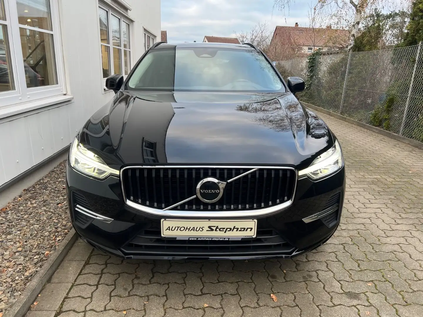 Volvo XC60 B4 Diesel Automatik Core GARANTIE Noir - 2