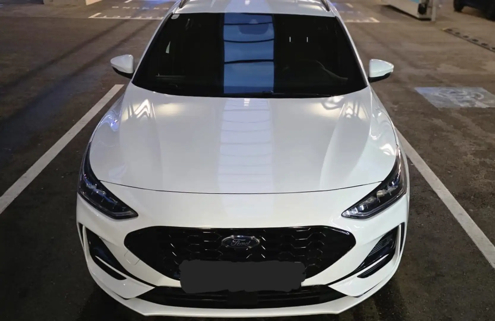 Ford Focus Turnier 1,0 EcoBoost Hybrid ST-Line Neuwagen - 1