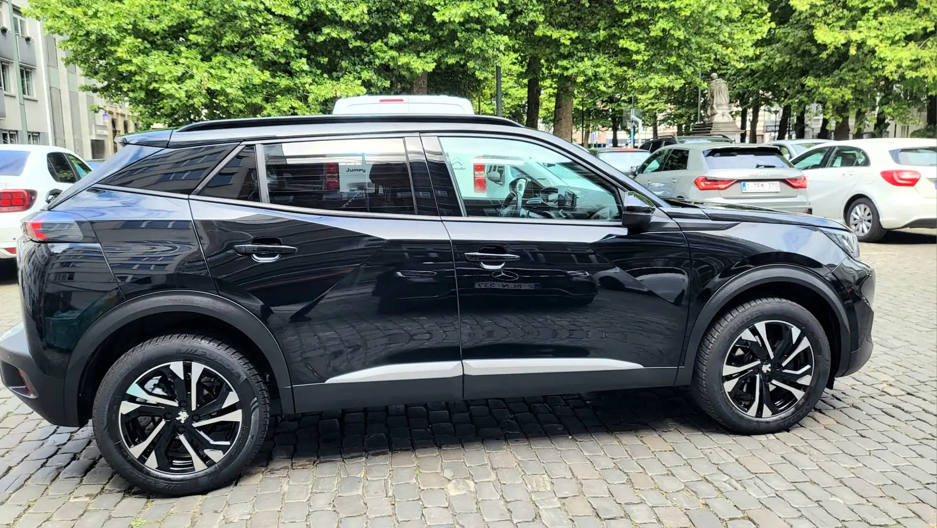 Peugeot 2008 2008 1.5 BlueHDi Allure Pack S Noir - 2