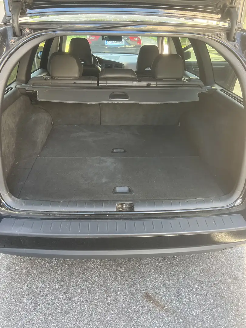 Volvo V70 V70 2,4D Nero - 1