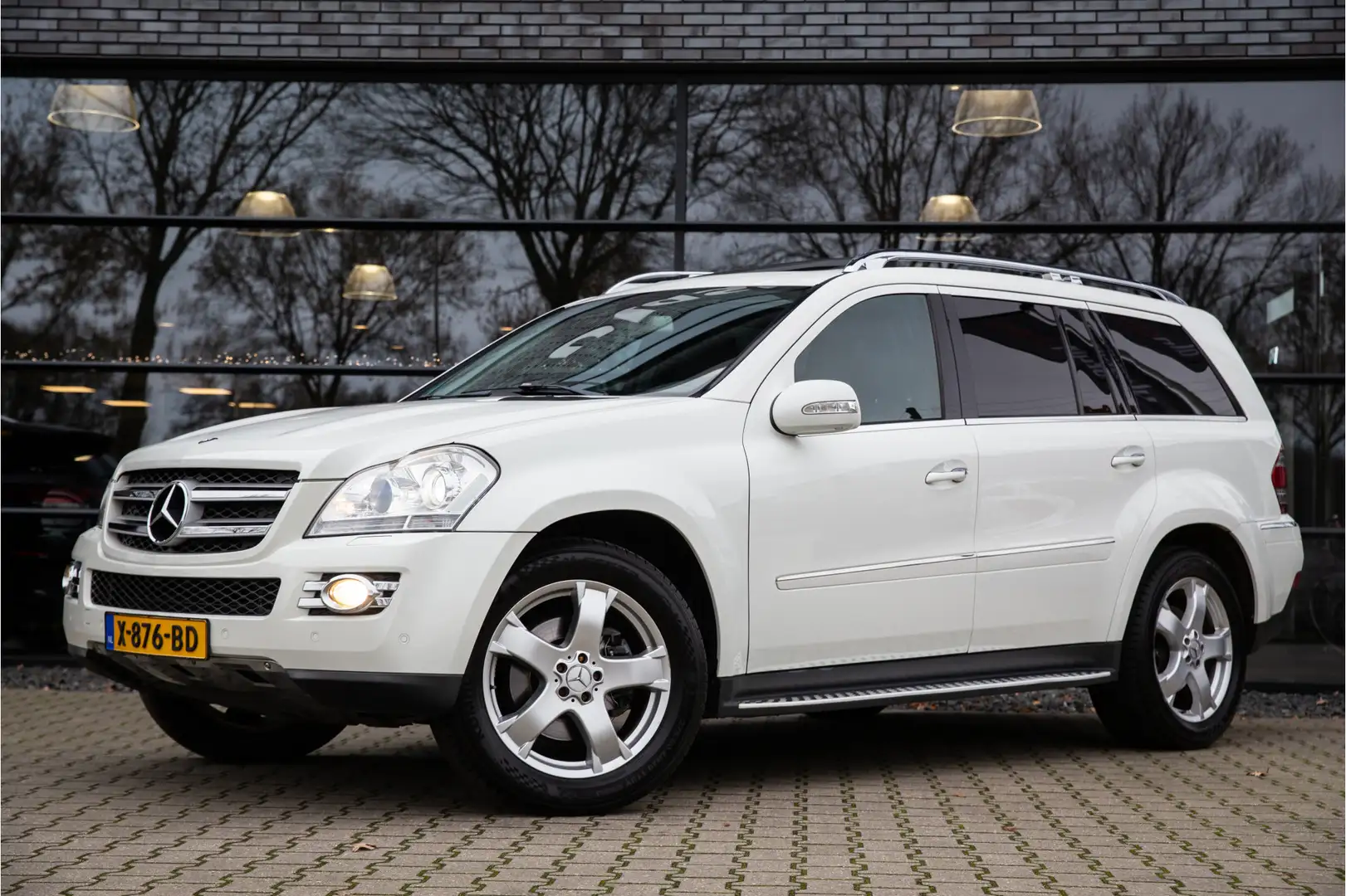 Mercedes-Benz GL-klasse 550 , Panoramadak, Harman/Kardon, Luchtv Bílá - 2