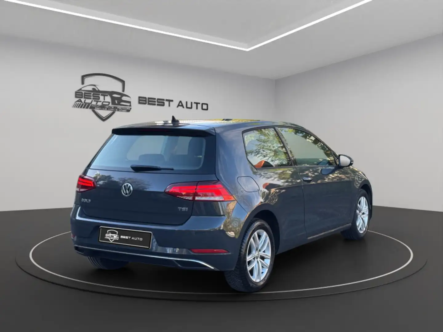 Volkswagen Golf 1.0 TSI 85CH BLUEMOTION TECHNOLOGY TRENDLINE 3P Gris - 2