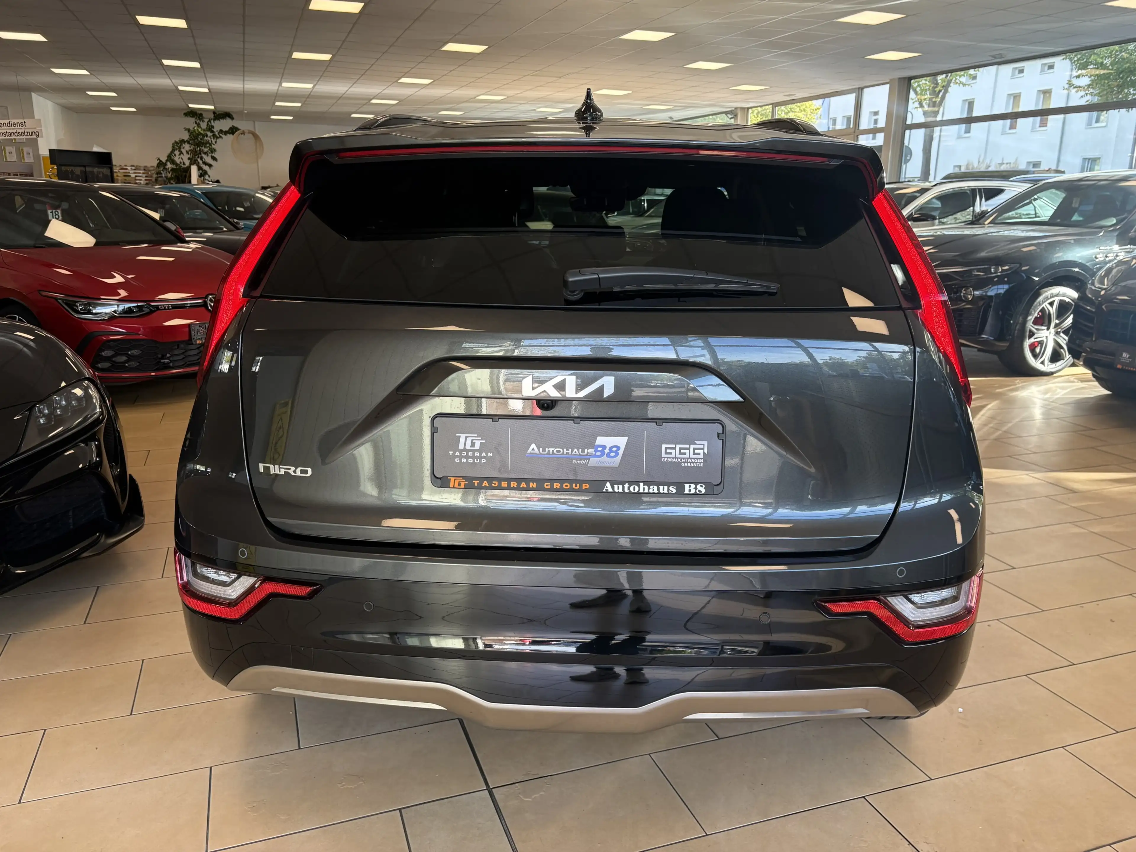 Kia Niro Vision*64kWh*NSCC*SHZ*Cam*ST-heiz*Leder*WMP — photo 4