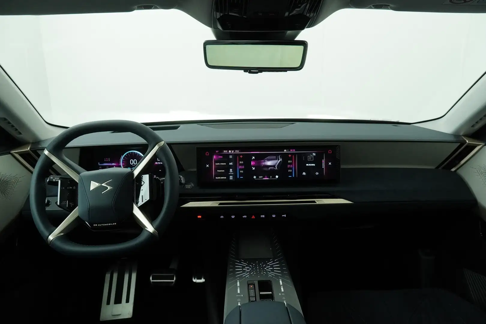 DS Automobiles Sonstige No 8 Étoile Absolute Comfort 74 kWh | Dakkleur Bla Beige - 2